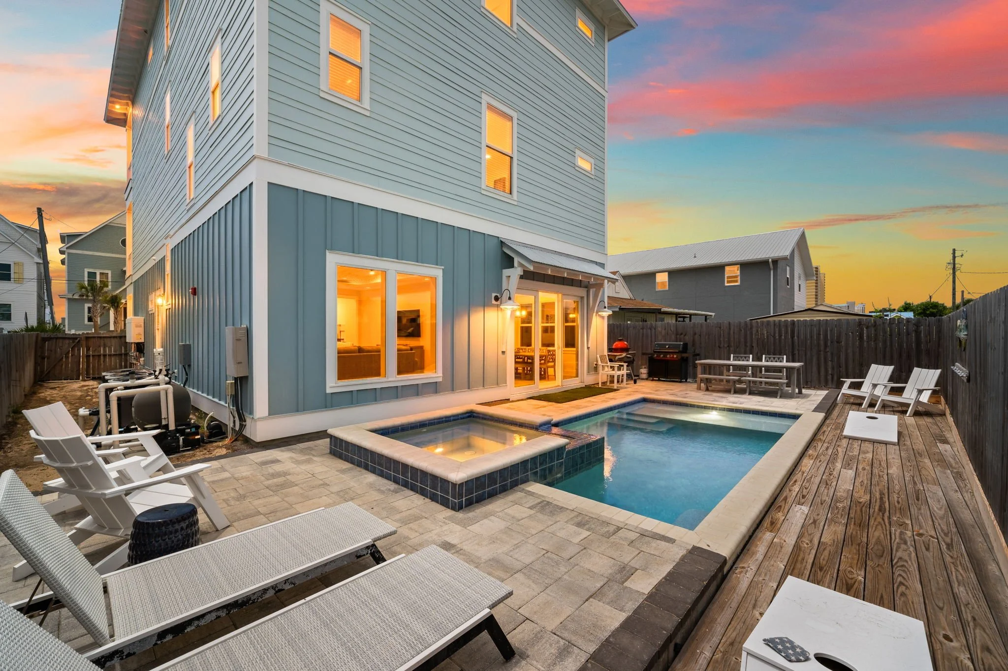 Why Solo Travelers Are Choosing PrivateHomes Over Hotels in 2026
