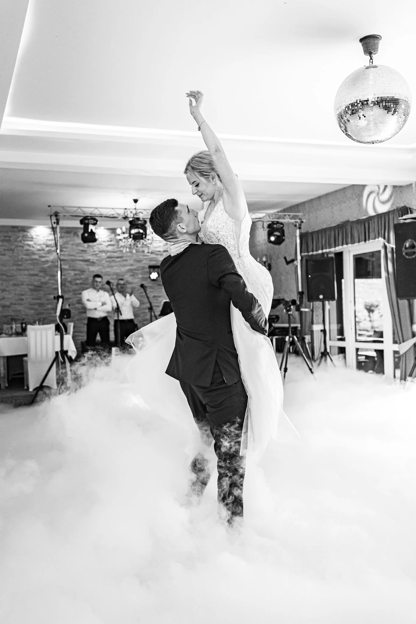 2024.10.05 - Agata & Mateusz - ŚLUB I WESELE (FB)-273.jpg