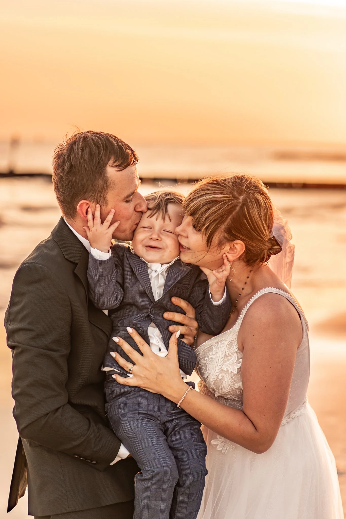 2023.08.12 - Ania & Adrian - PLENER (FB)-25.jpg