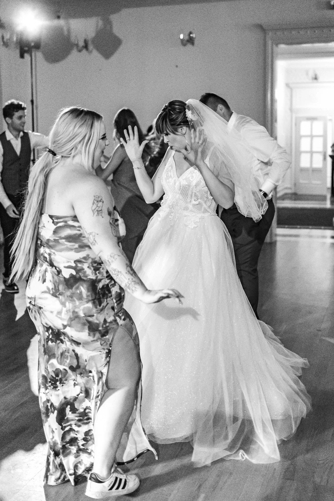 2023.08.12 - Ania & Adrian - ŚLUB I WESELE (FB)-575.jpg