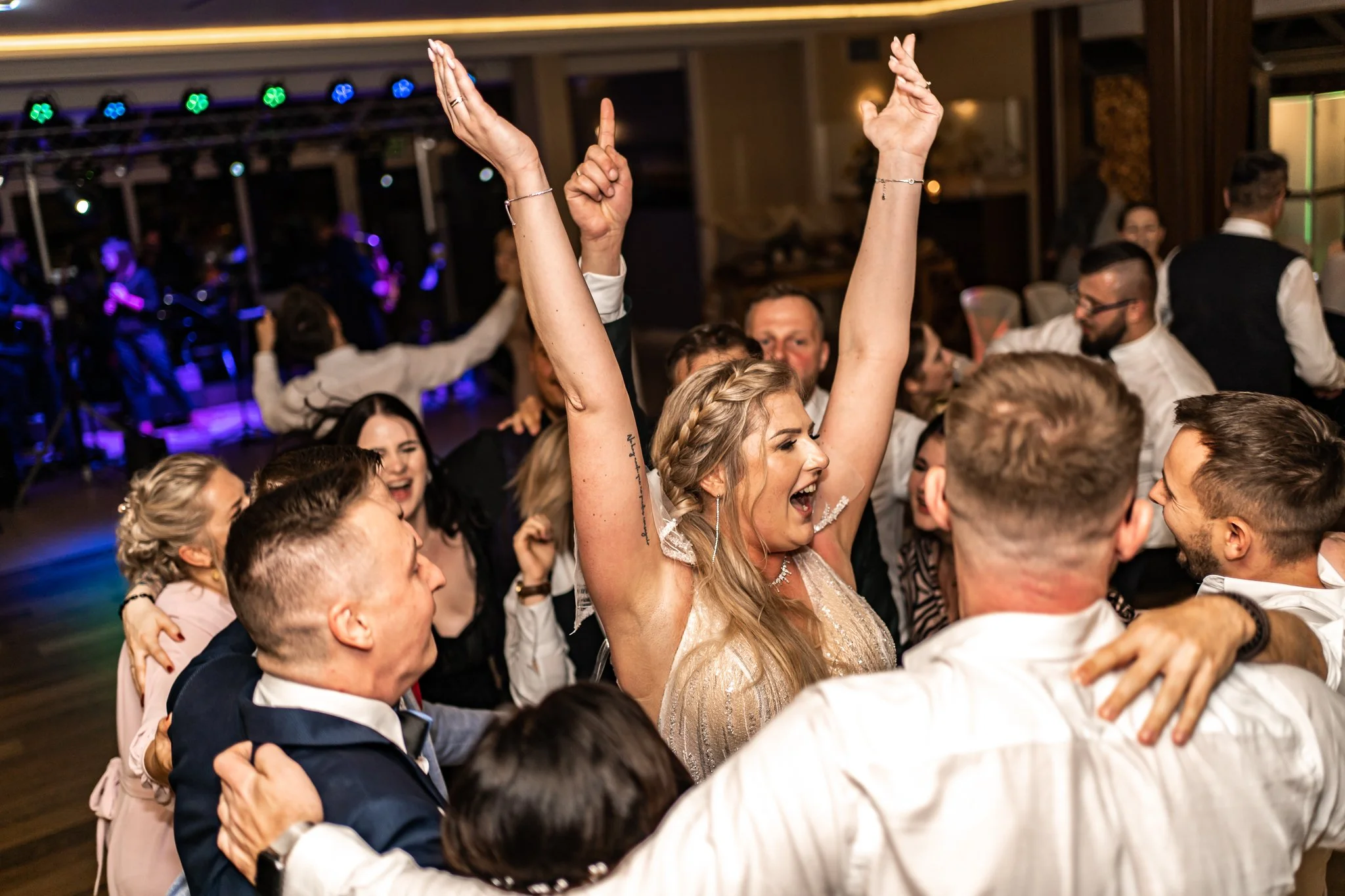 2022.10.29 - Karolina & Mateusz - ŚLUB I WESELE (FB)-544.jpg