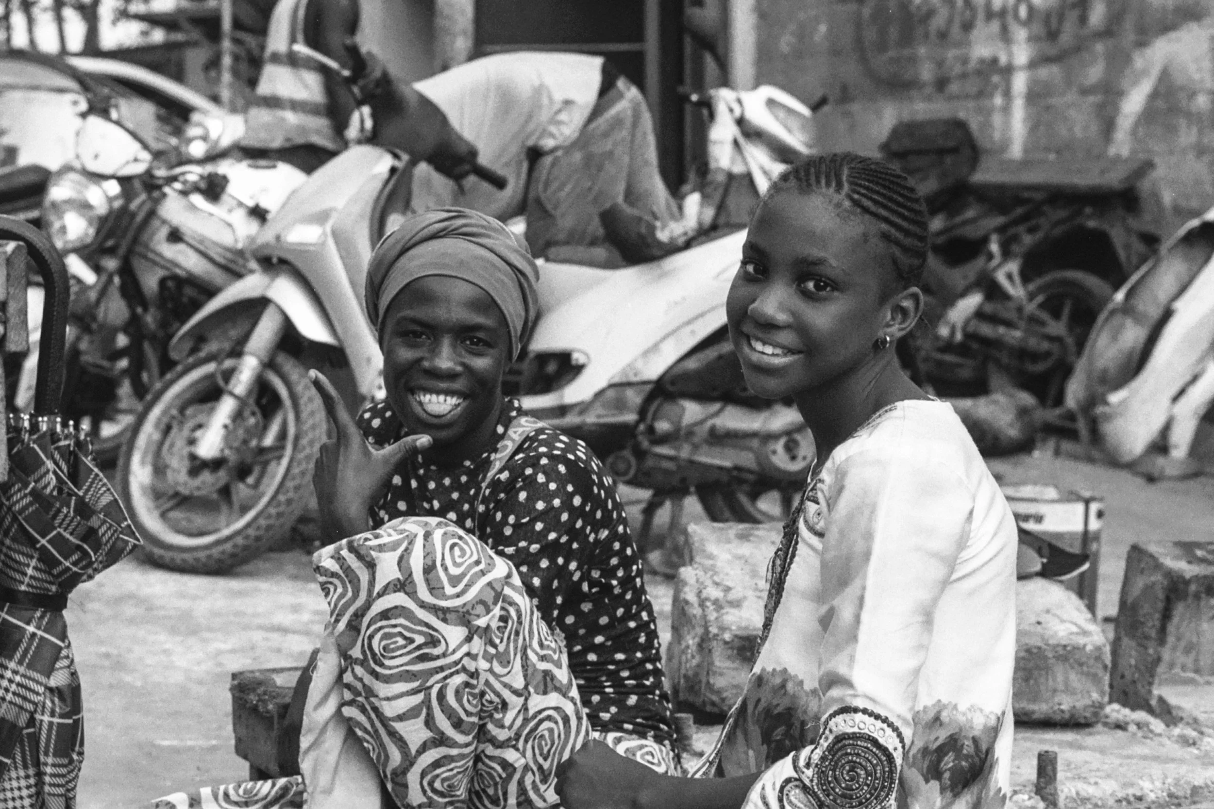 Dakar, SN I Ilford Delta 400 I Nikon F3