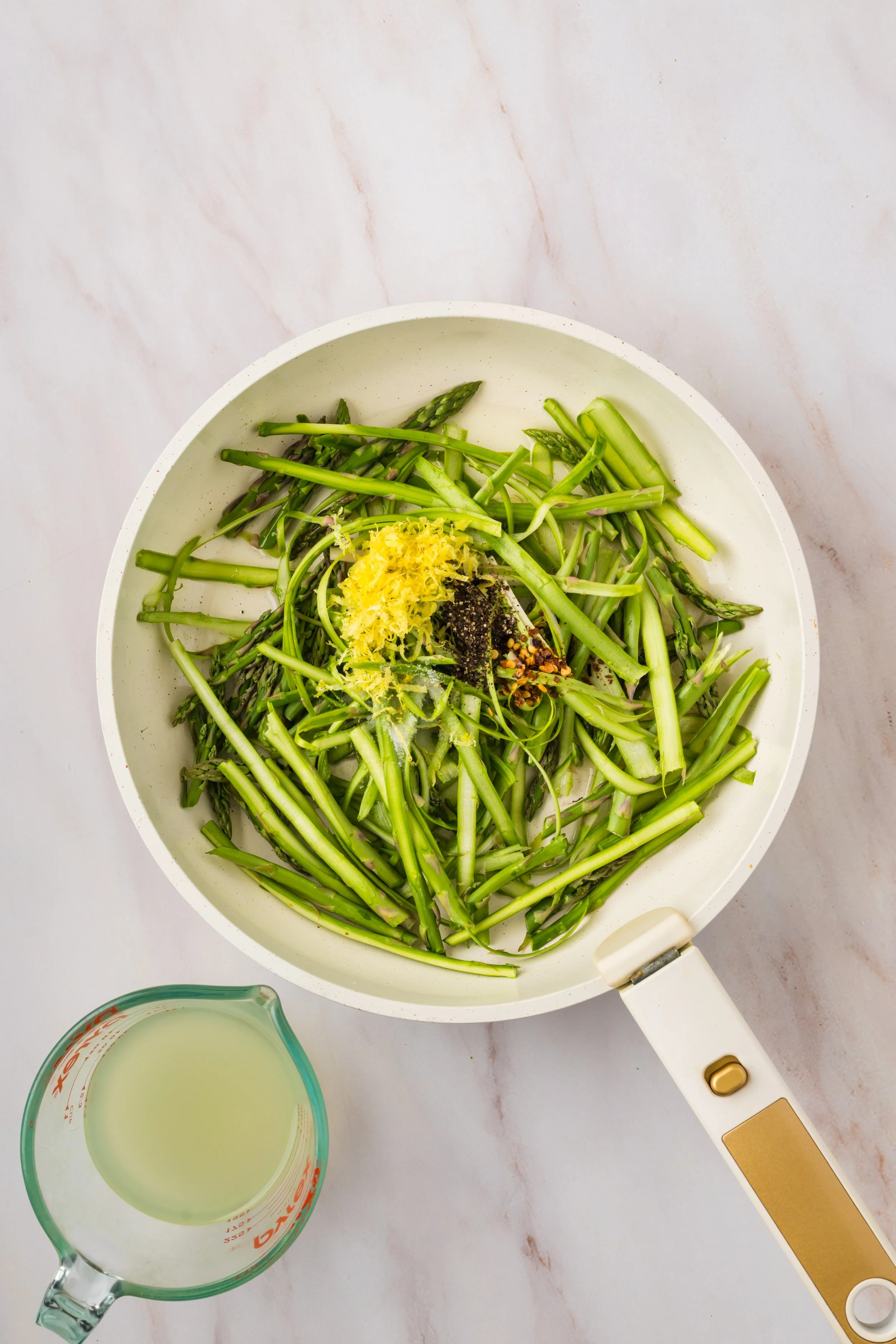 Lemon & Asparagus Pasta