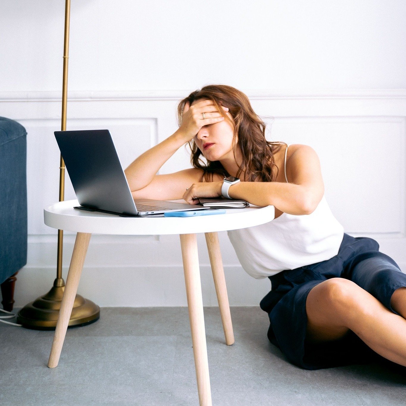You care about the thing.

You know the thing needs to be done.

You may have been thinking about it for three days and getting increasingly anxious about the fact that you still haven't done it.

And yet...

You still can't seem to start.

Instead, 