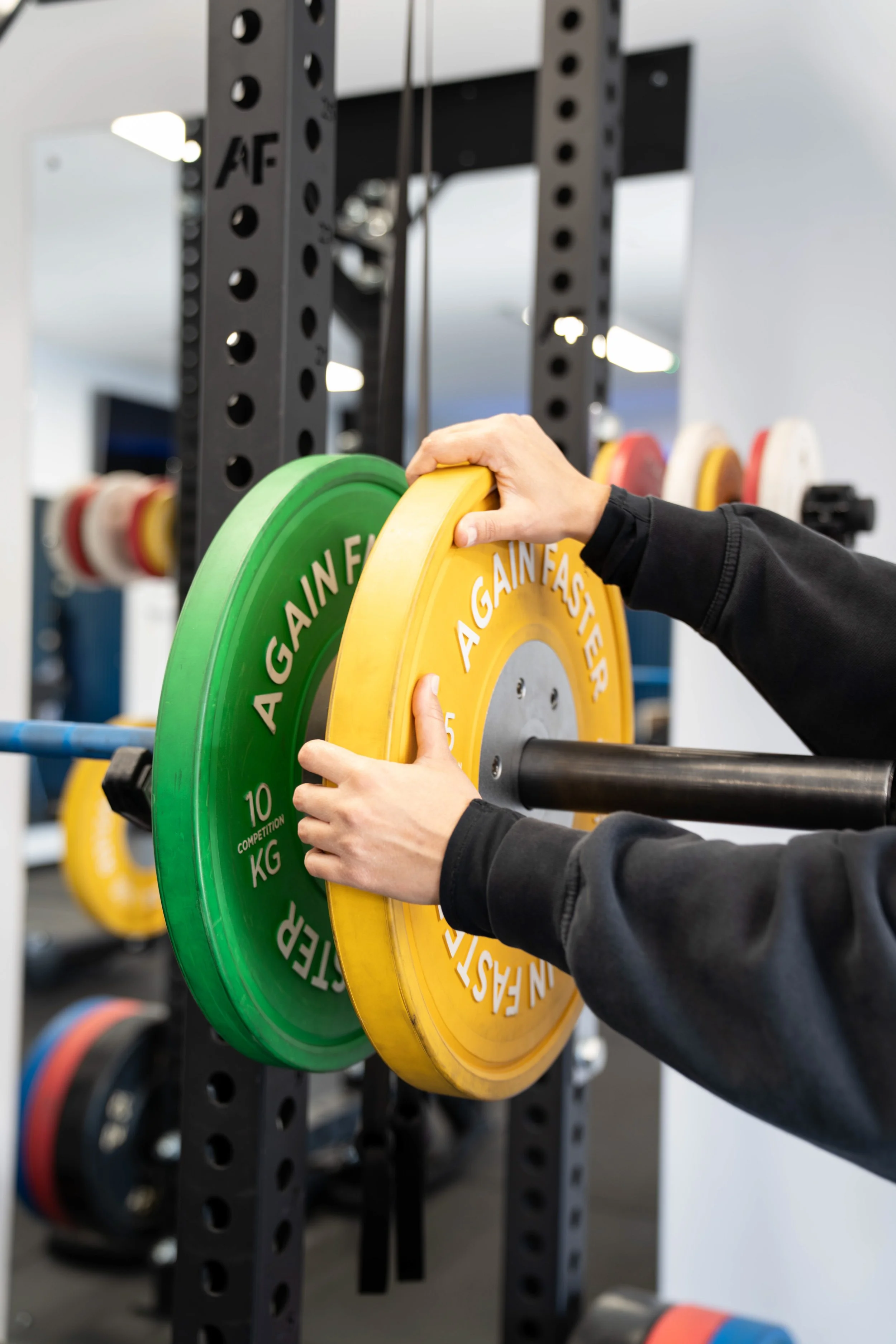 WLFgym_08.jpg