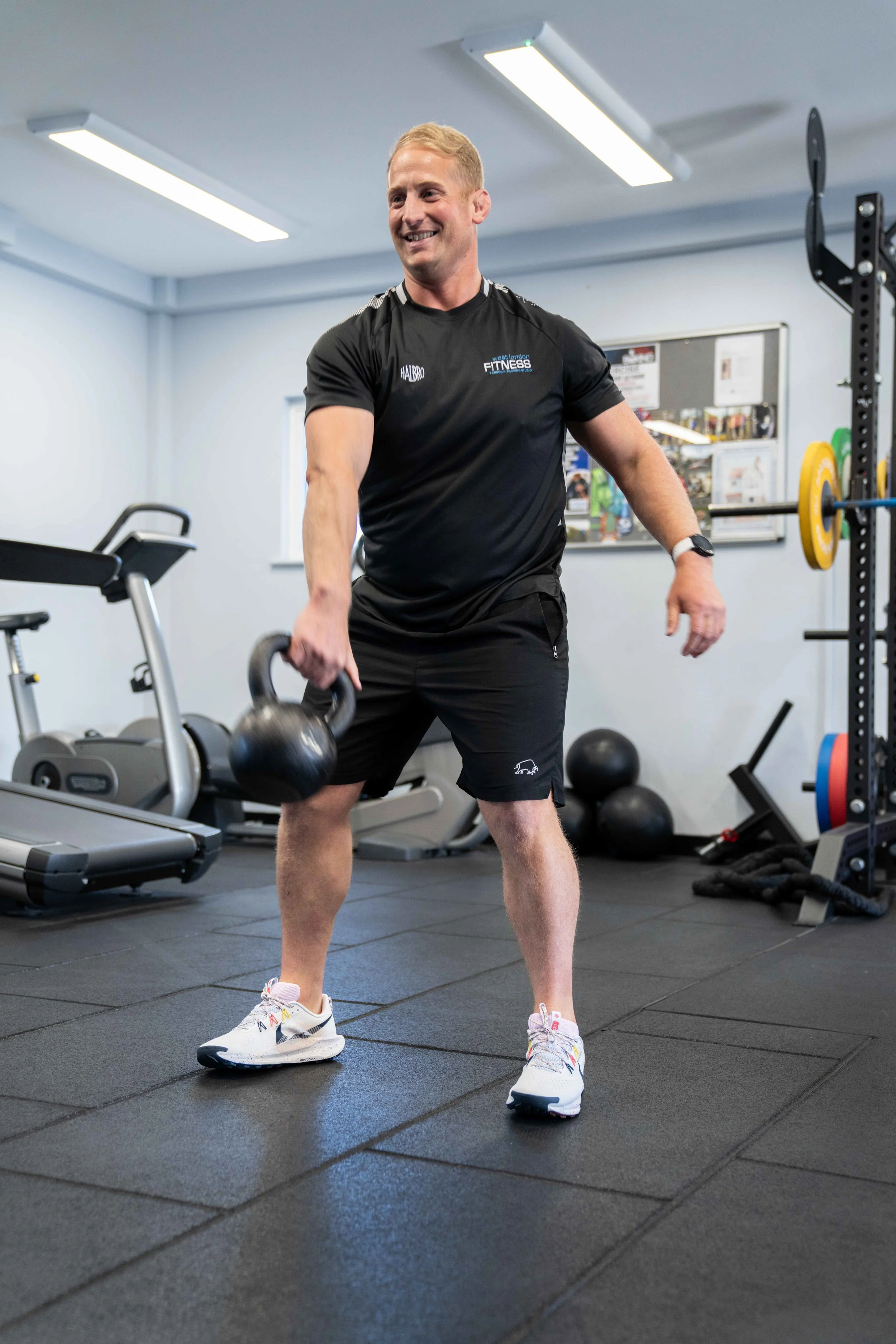 WLFgym_04.jpg