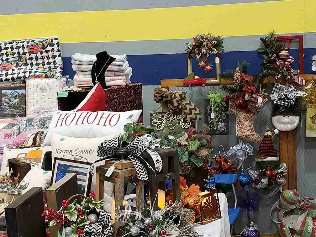 Holiday Home Decor