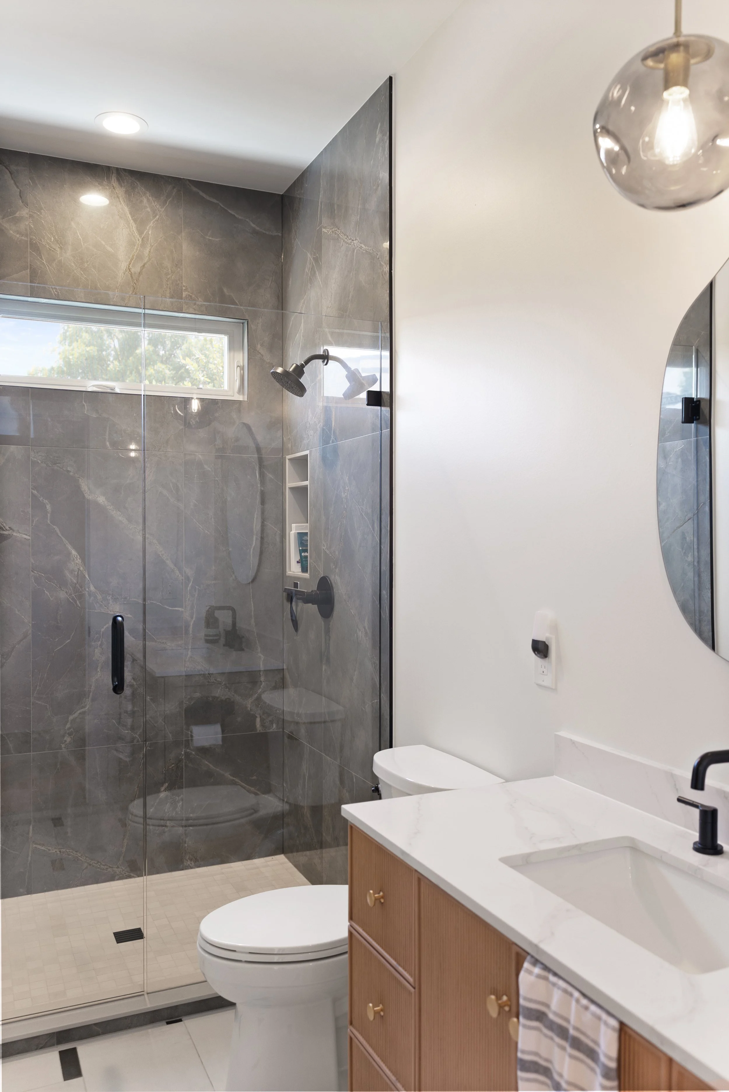 Remodeled guest bathroom in Fort Thomas Kentucky historic home by Shade Tree Homes