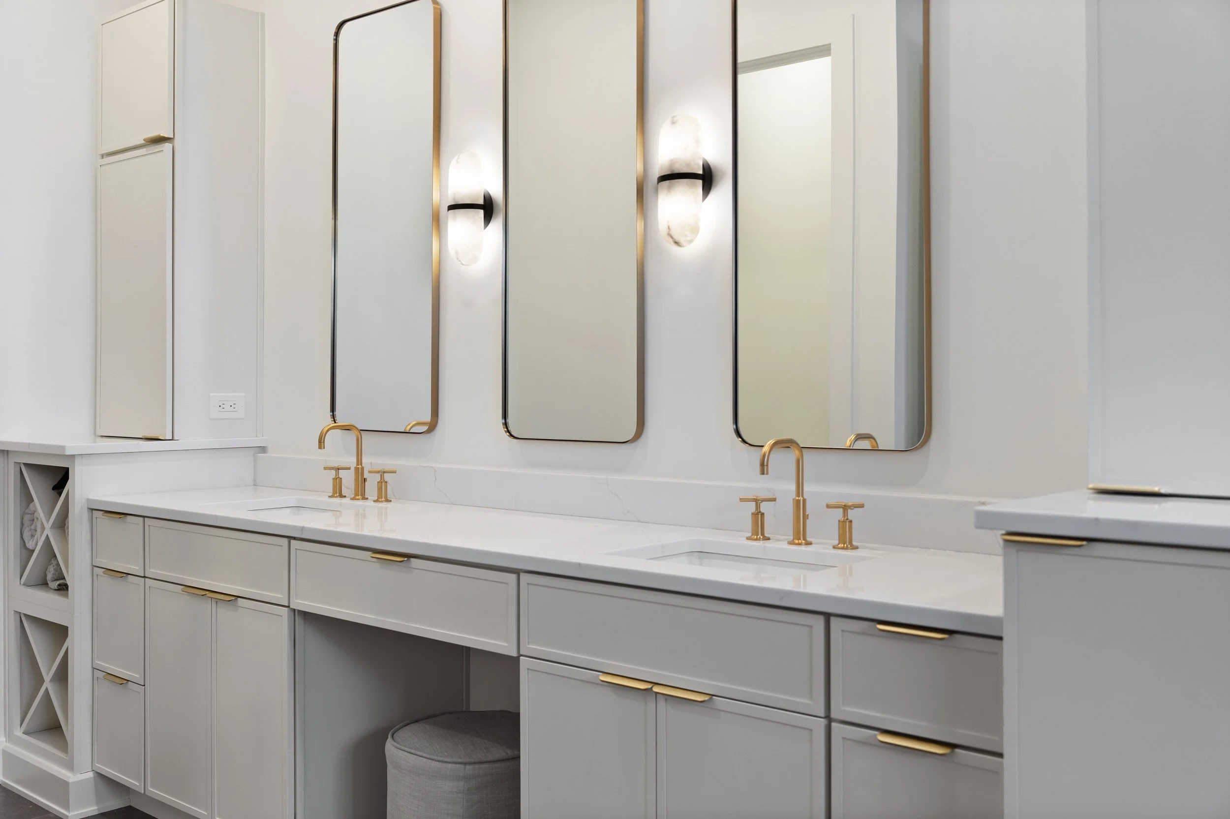 Custom double vanity in master bathroom remodel Fort Thomas Kentucky by Shade Tree Homes