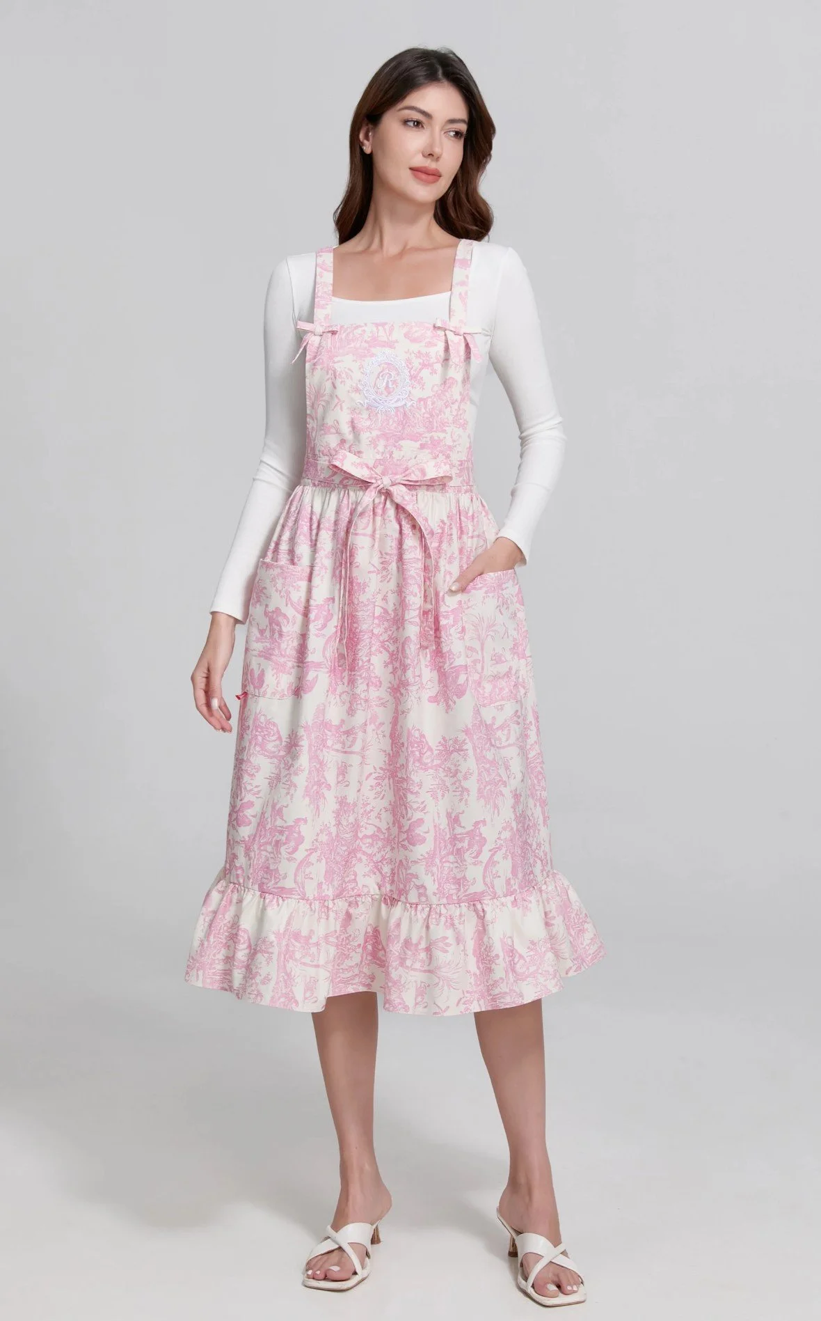 Elegant French Toile de Jouy Apron