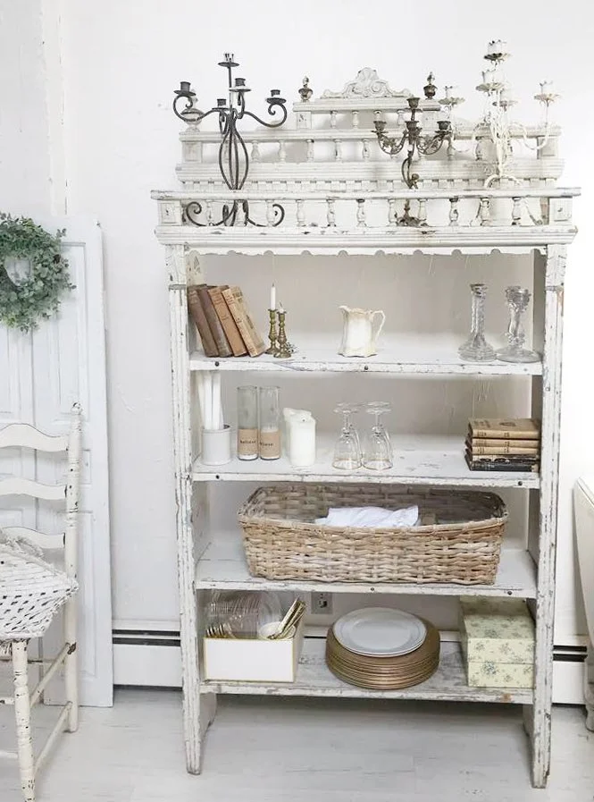 White Ornate Wooden Victorian Shelving Unit