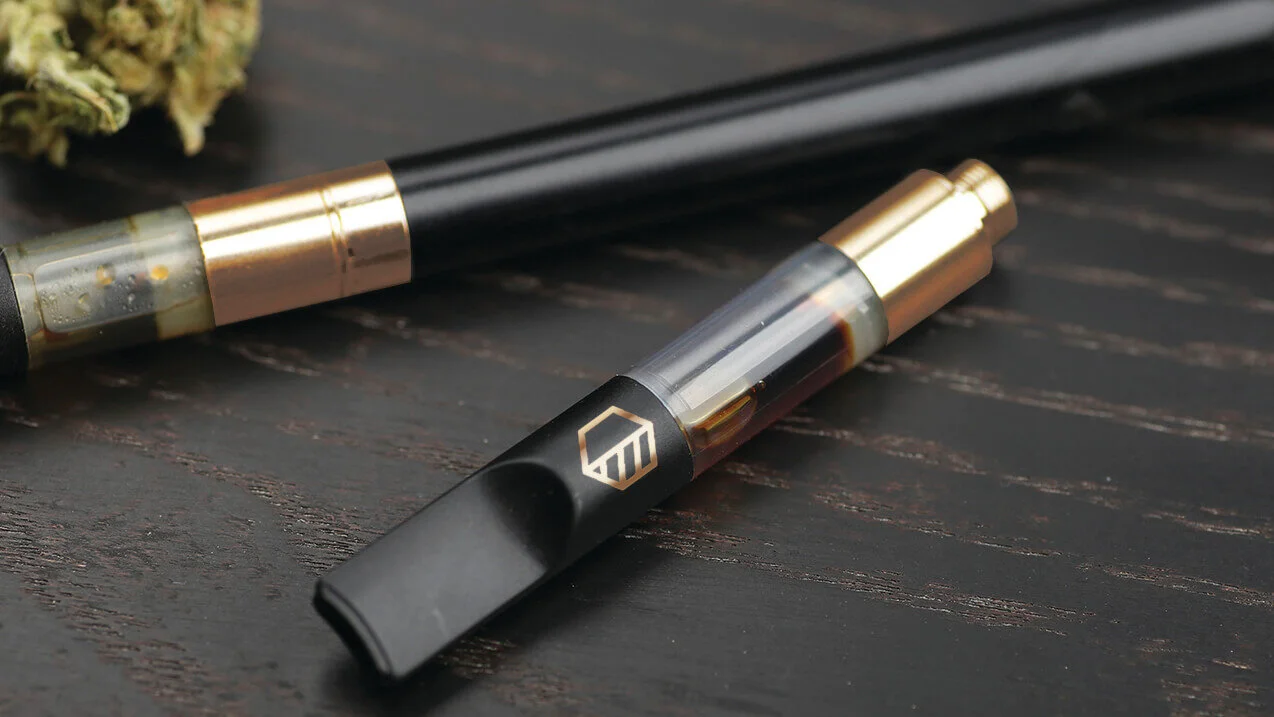 1274x717_Commcan_VAPE_Mockup_GOLD2.jpg