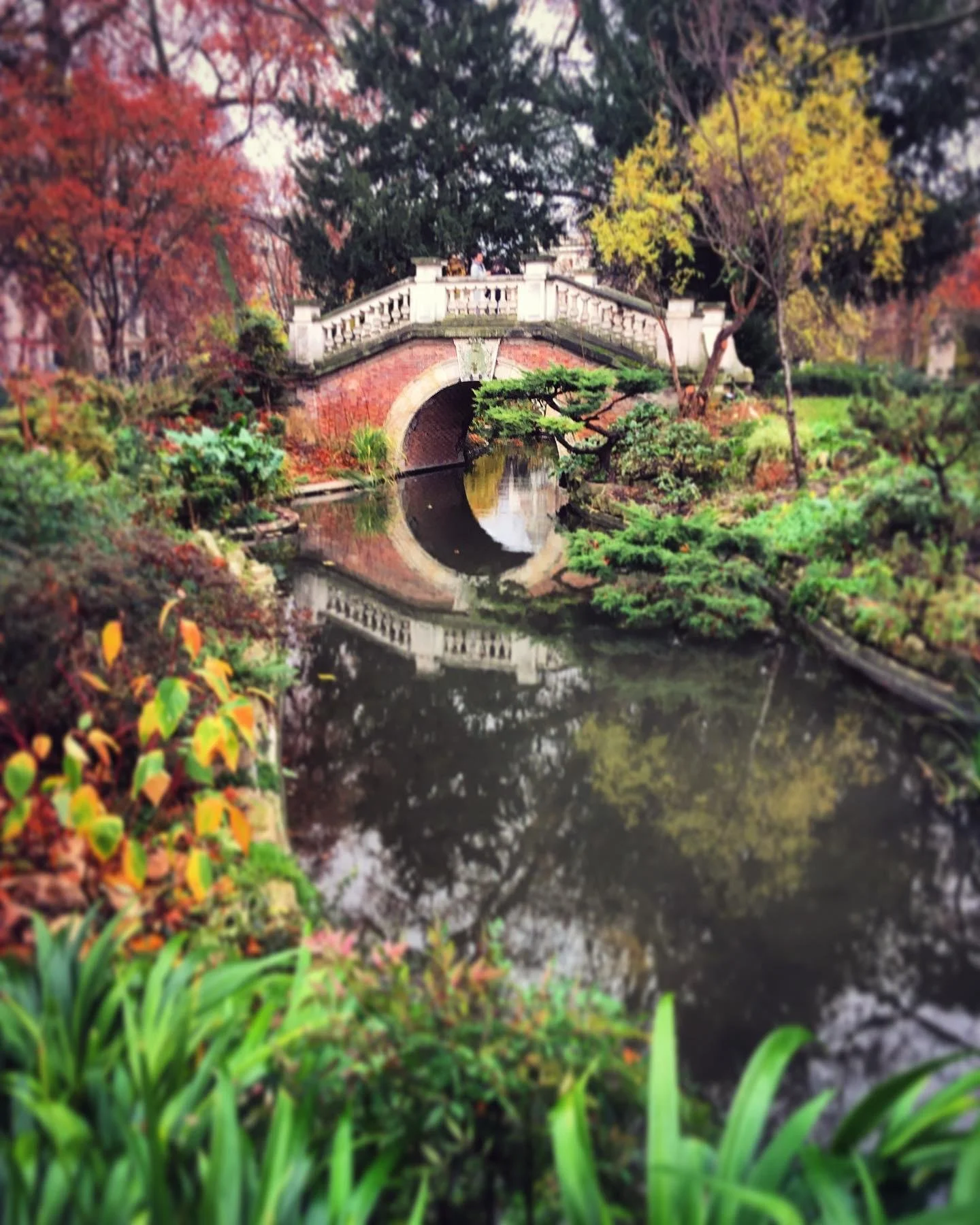 park-montsouris-paris-garden.jpeg