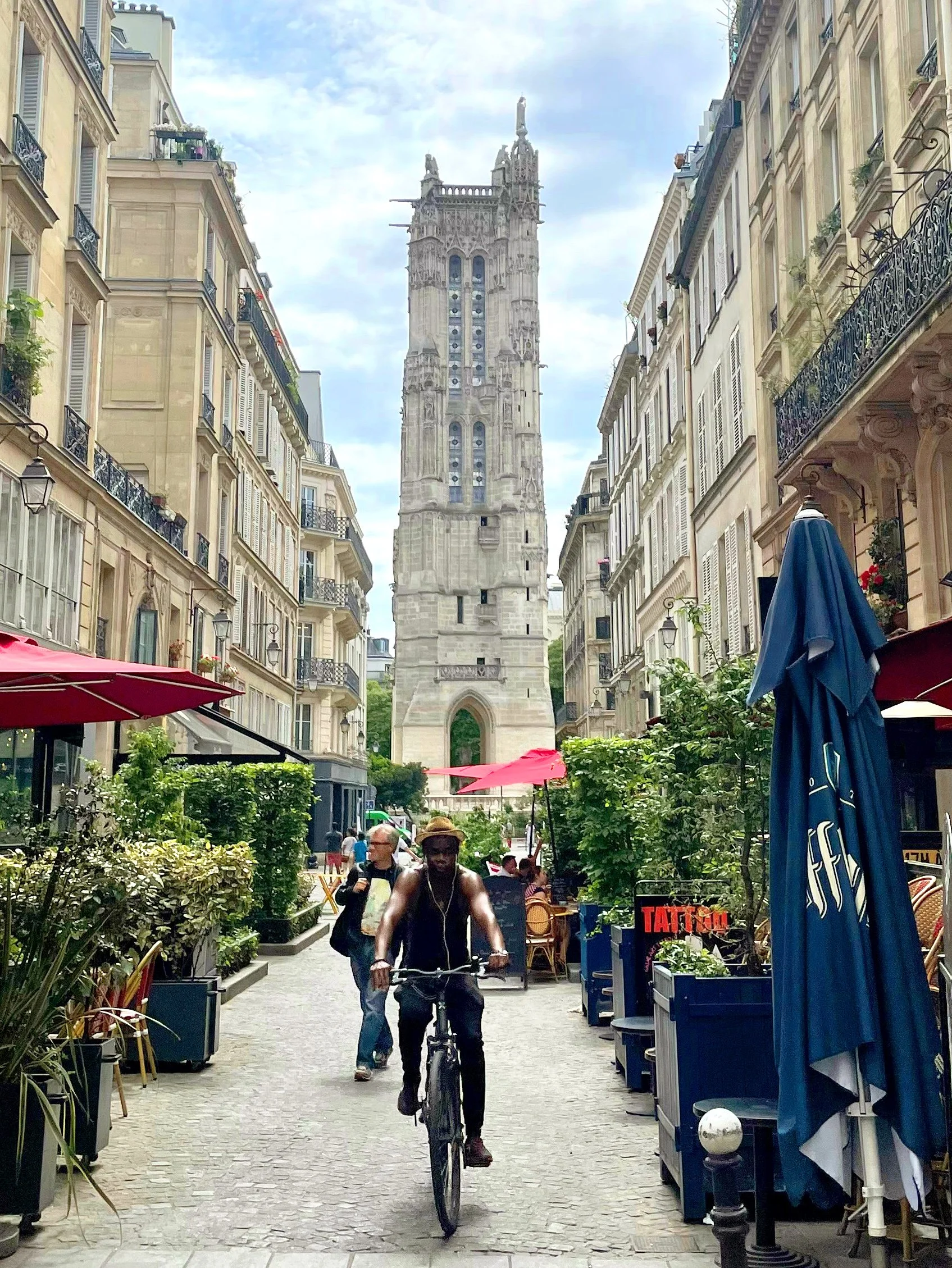 tour-saint-jacques-paris-marias.jpg