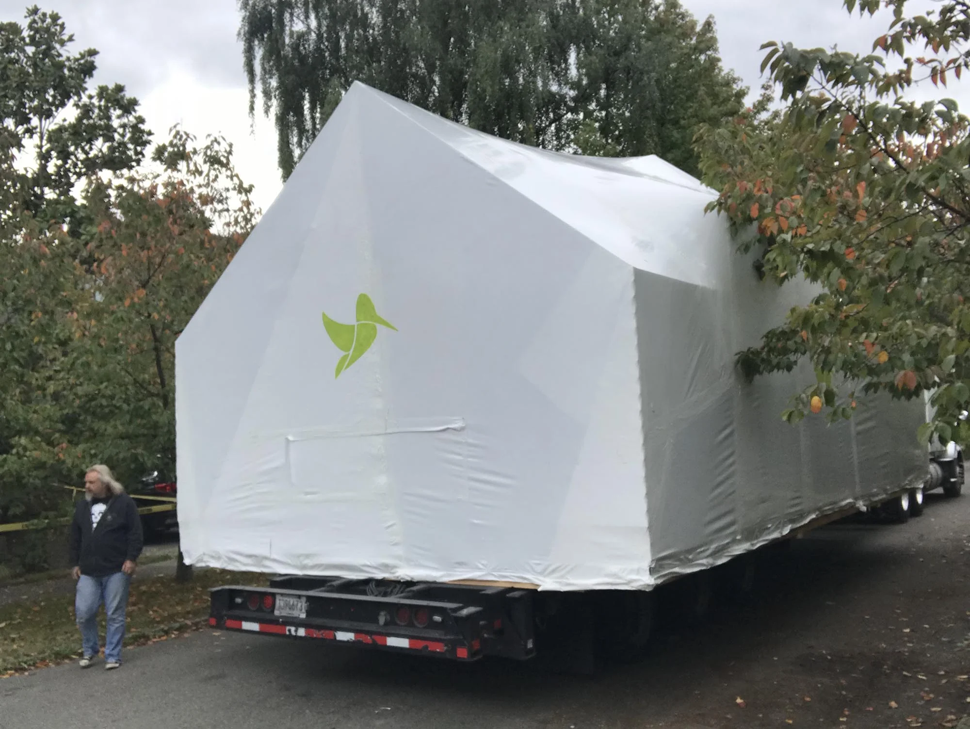 Modular House Truck Delivery