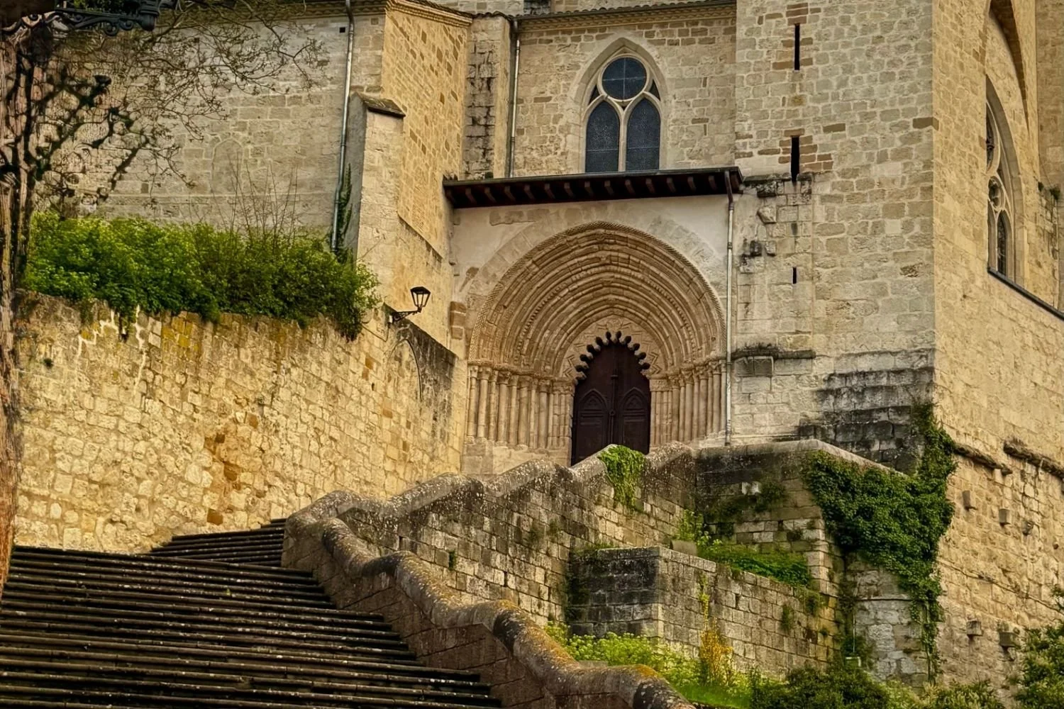 Camino Frances Estella (1500 x 1000 px).jpg