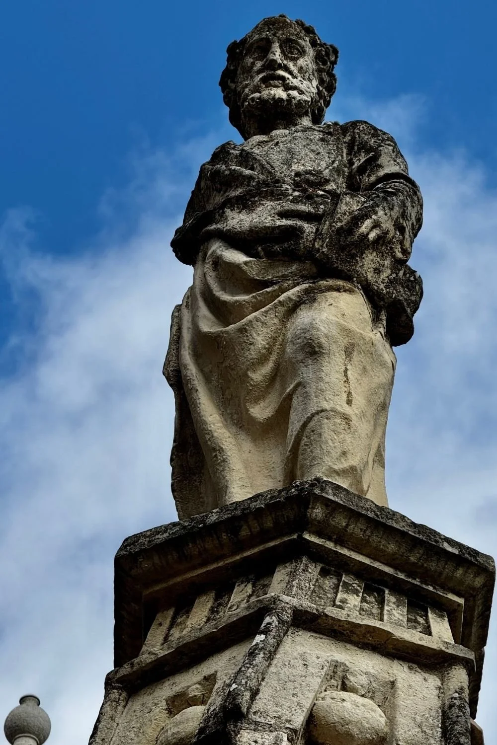 Statue Inside León Cathedral Couryard 