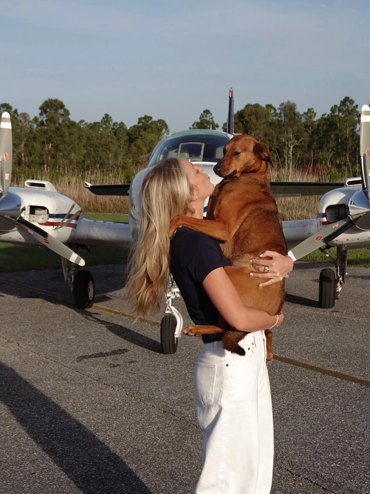 Meet Briland &mdash; the reason behind Harbour Ranch Rescue 🐶🐾

I rescued Briland from Harbour Island, Bahamas when she was just 5 weeks old. By combining my passion for flying with my love for helping animals, I created Harbour Ranch Rescue.

Harb
