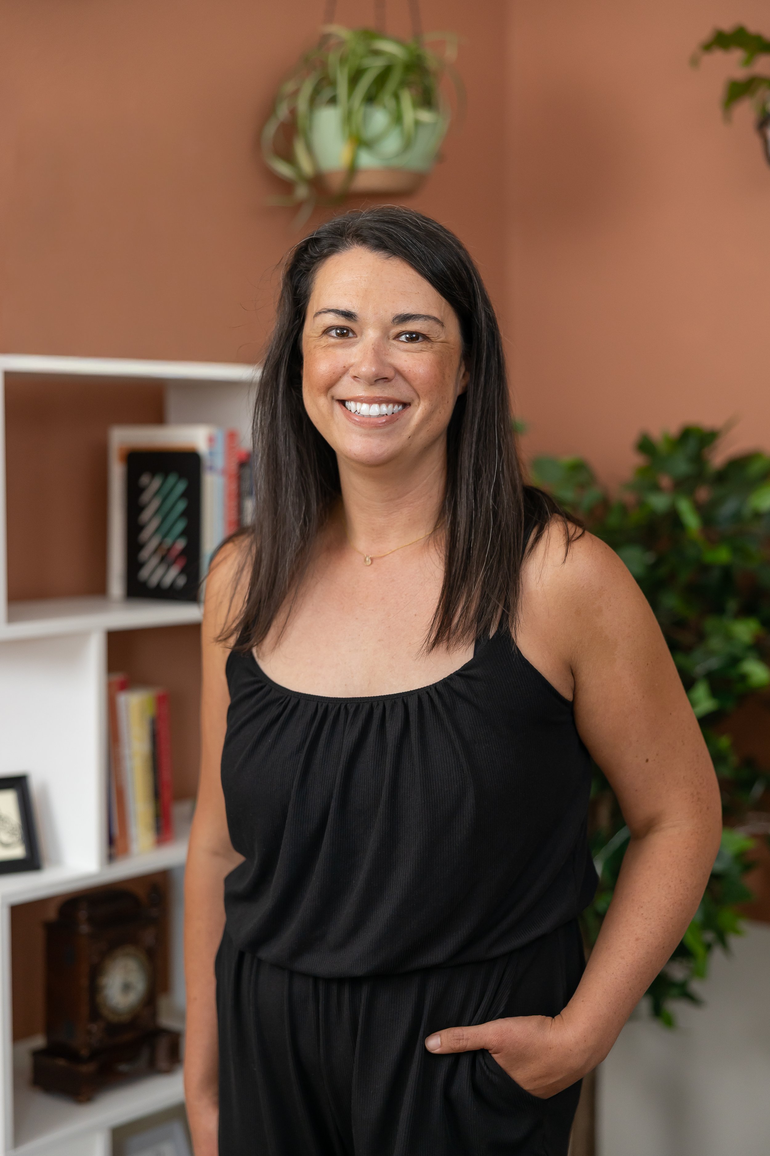 Professional photo of Cristine Steele, LMFT, serving Washington and Tennessee