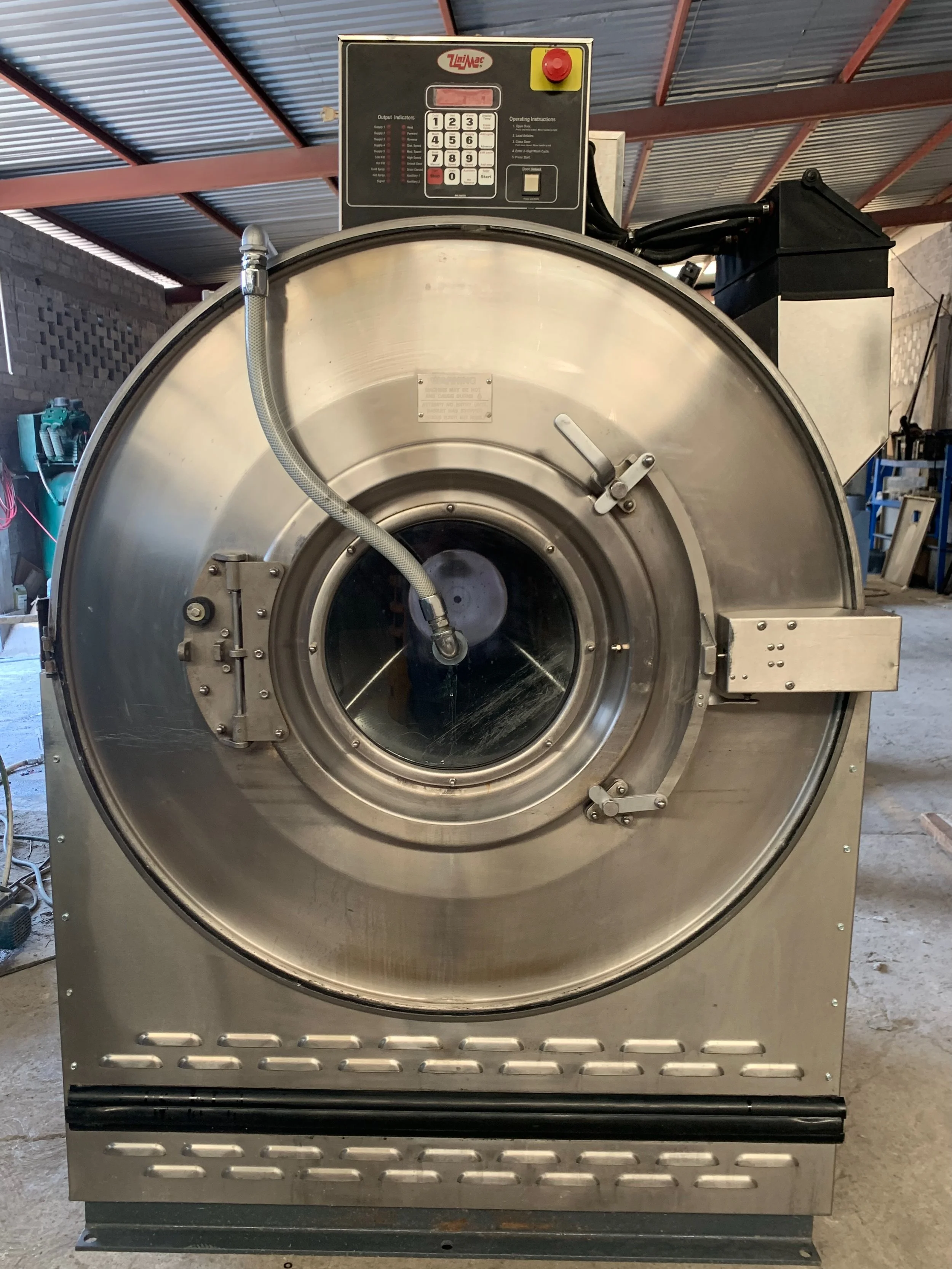 Lavadora industrial para lavanderia industrial , lavanderia de autoservicio, lavanderia por encargo, lavanderia llave en mano, tu propia lavandería, franquicia de lavandería, refacciones para lavadora industrial