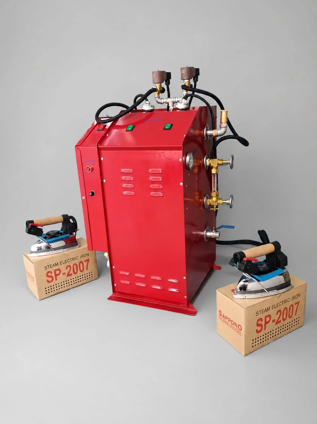 Plancha de vapor industrial, equipo para planchar industrial, plancha industrial, plancha para ropa industrial.
