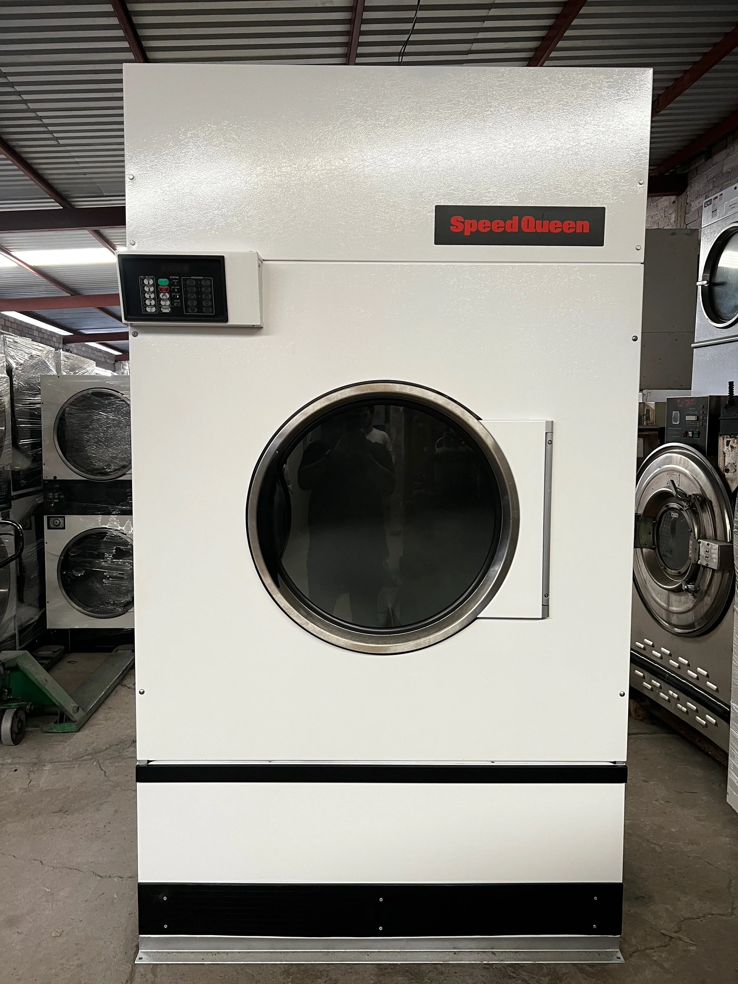 Secadora industrial para lavanderia industrial , lavanderia de autoservicio, lavanderia por encargo, lavanderia llave en mano, tu propia lavandería, franquicia de lavandería, refacciones para secadora industrial