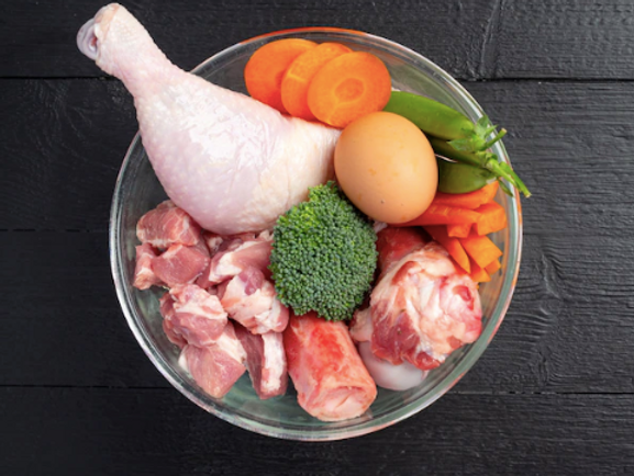 Four ways to monitor food intake (that don’t involve counting calories)