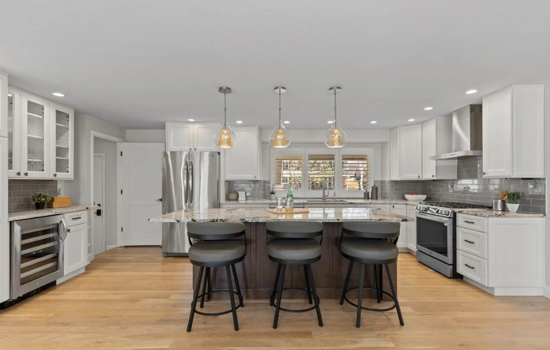 Kitchen 1.jpg