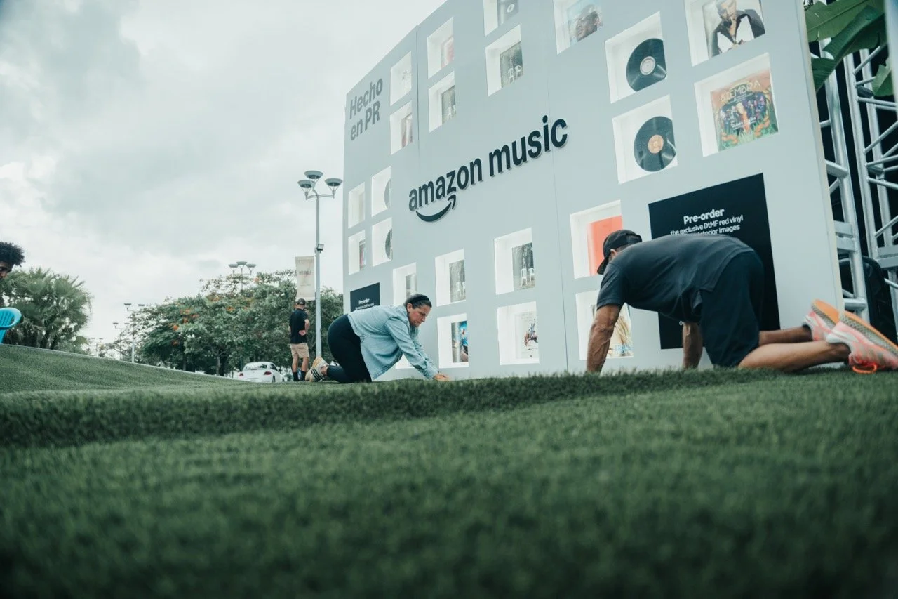 AMZN_ECHO_EN_PR_9 Large.jpeg