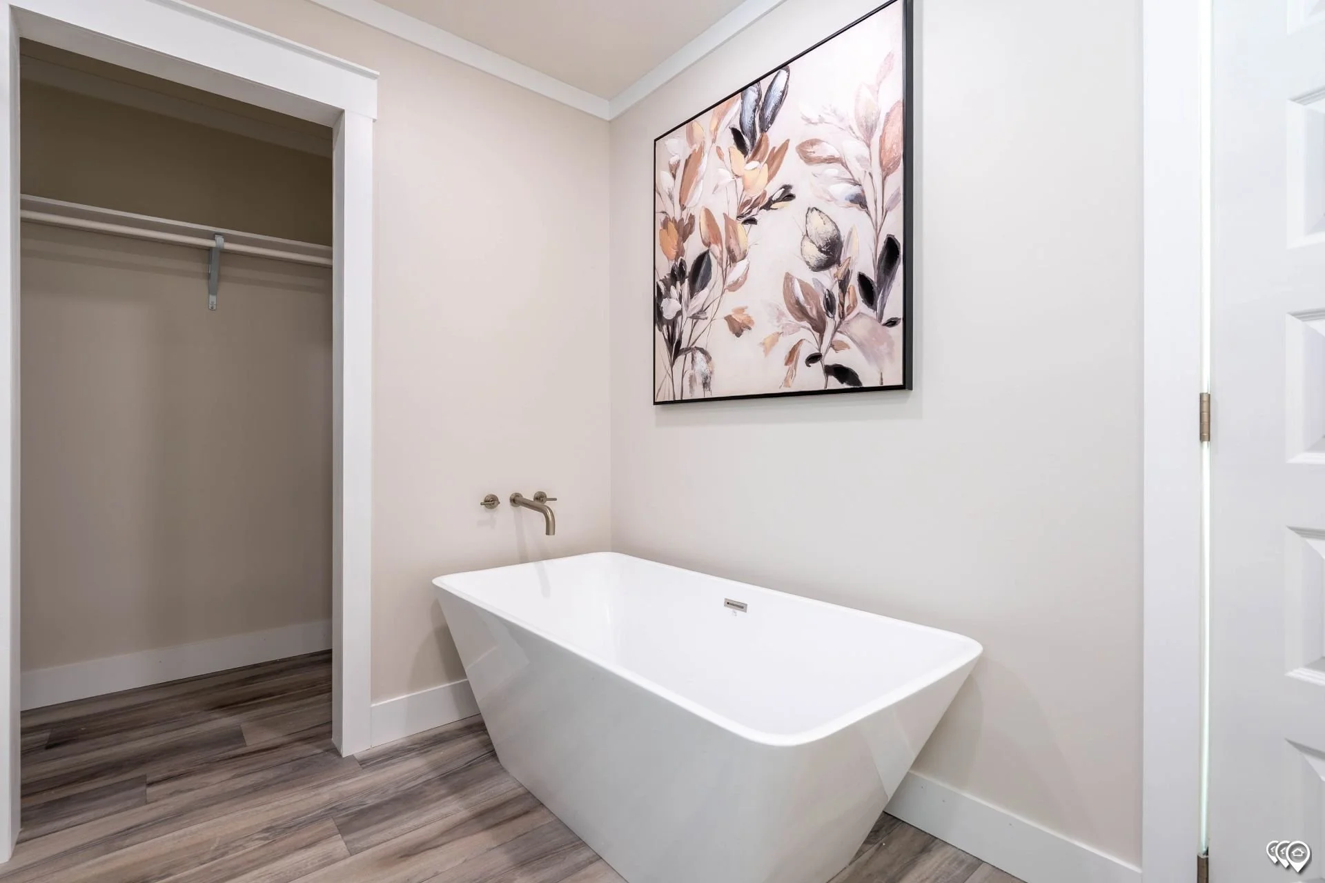The Bartholomew-bath-3.jpg