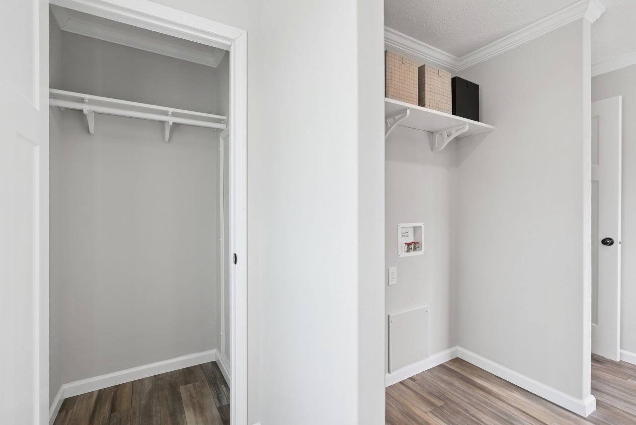 021-ascend-rosedale-utility-room3.jpg