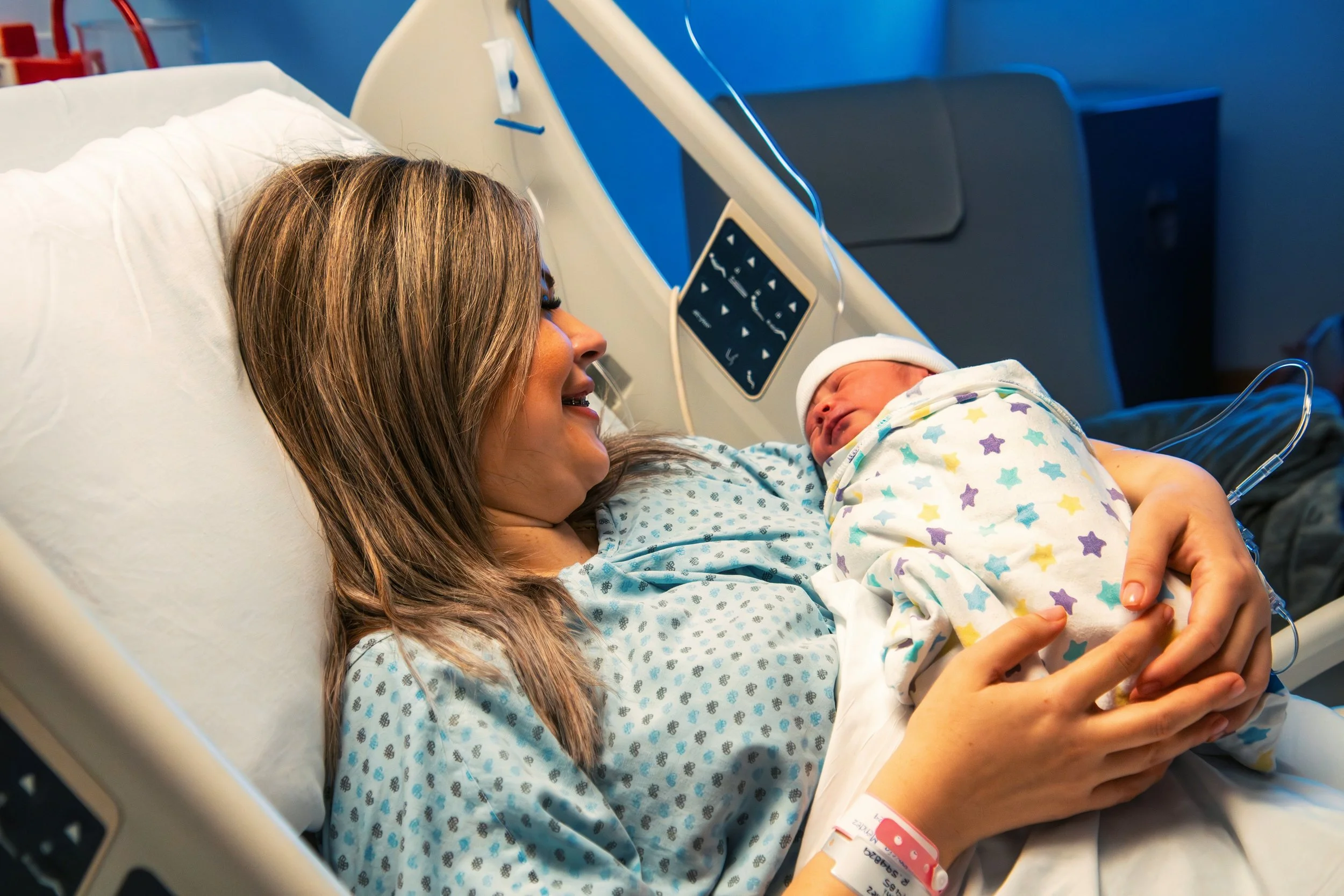 What to Consider When Choosing a SWFL Hospital for Birth
