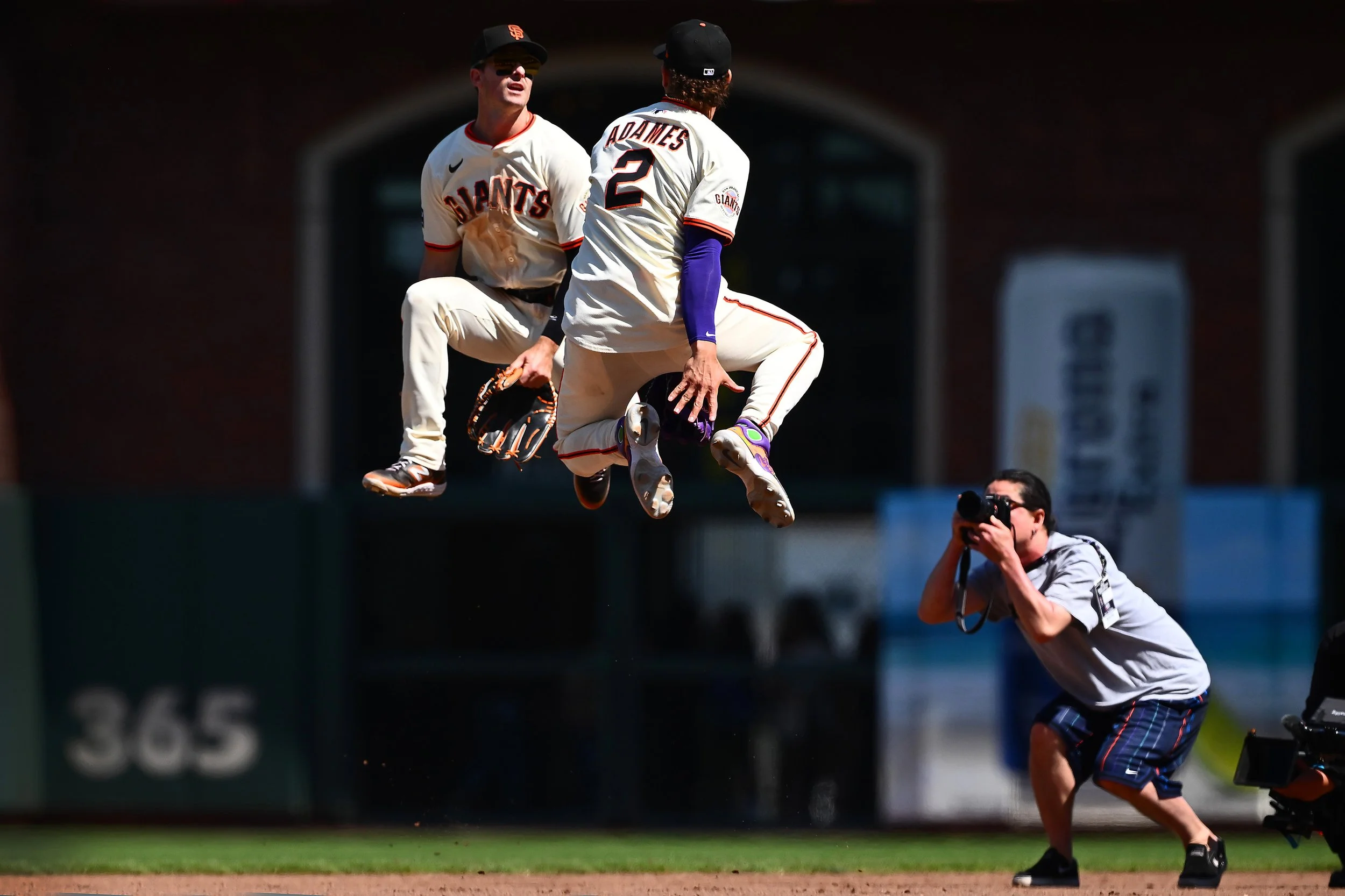 BNG-L-GIANTS-0623-01.JPG