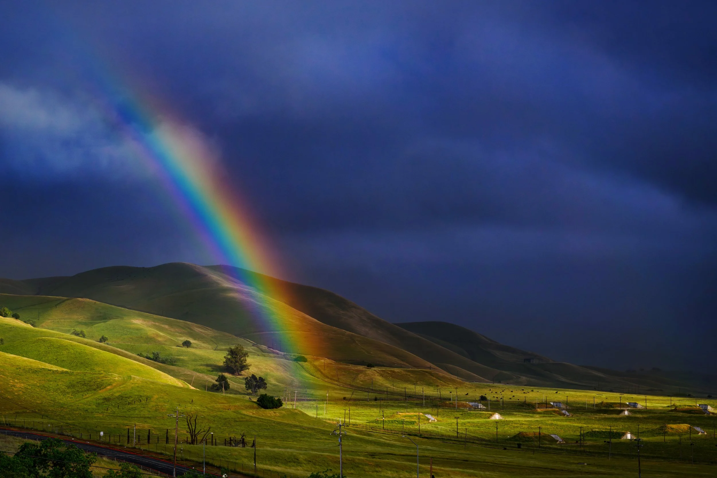 EBT-L-CLORAINBOW-0412-01.jpg