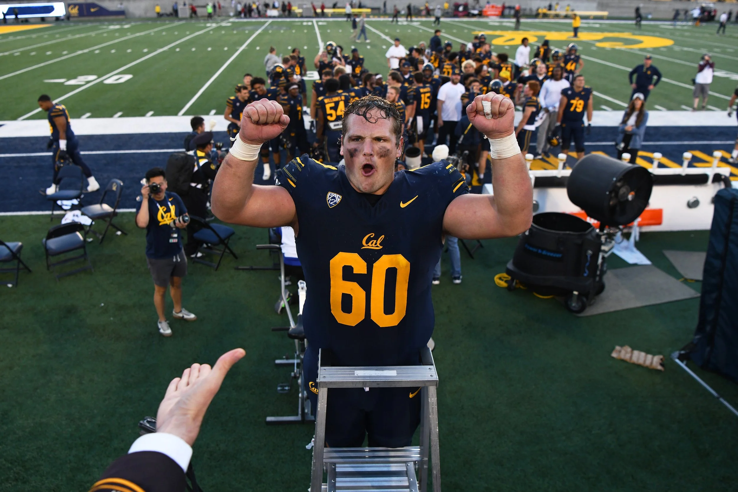 BNG-L-CALFB-1112-12.JPG