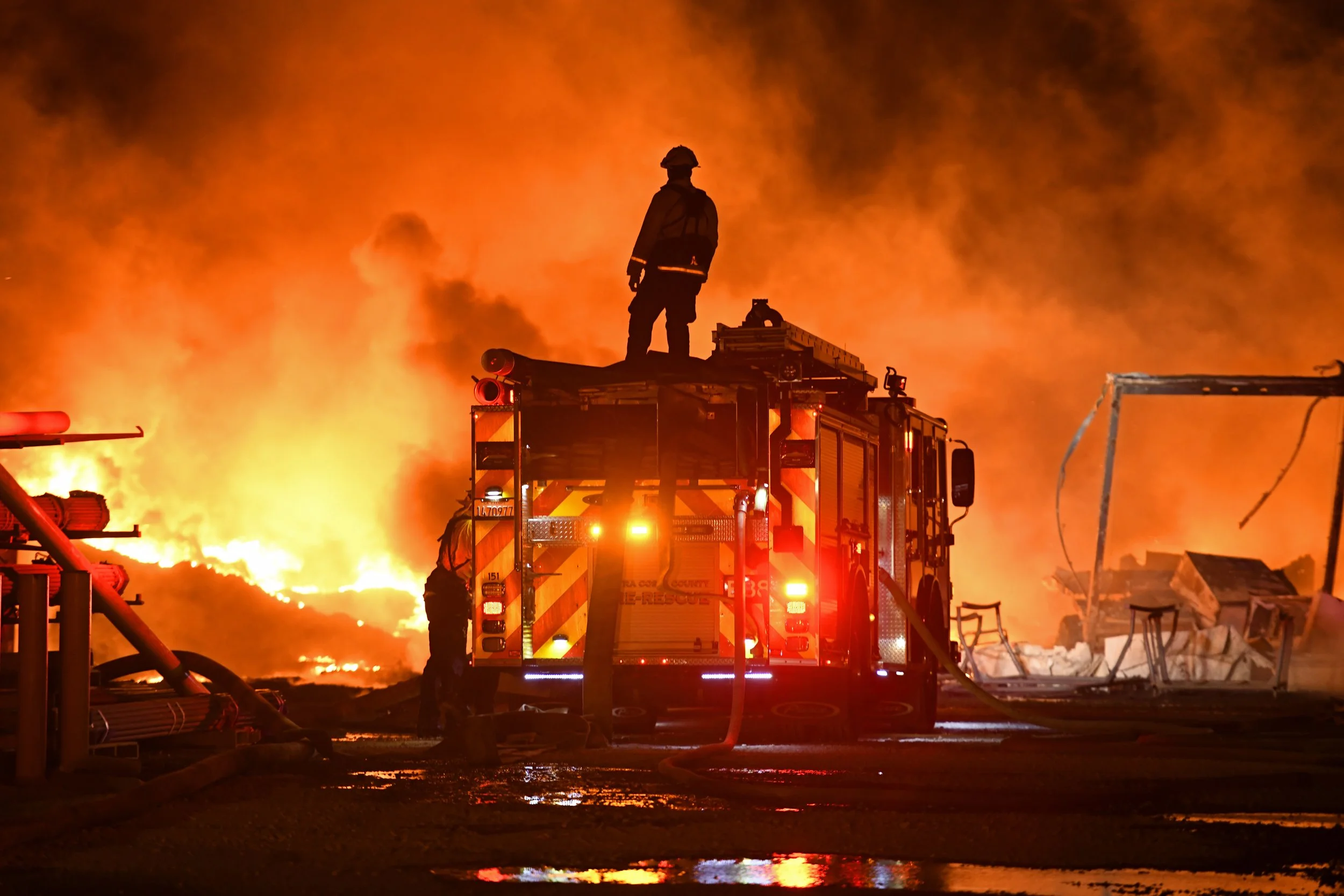 EBT-L-FIREFIRST-1029-1_1044051767.jpg