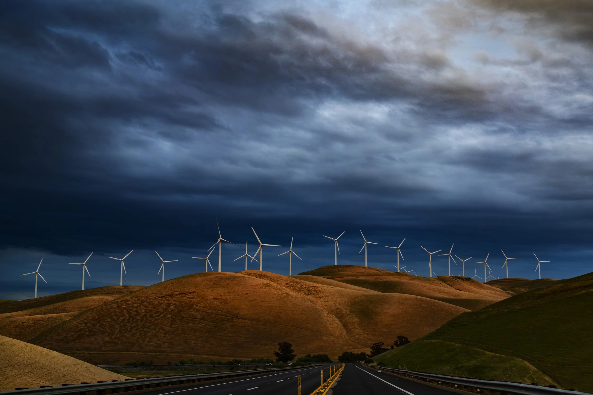 20250425windmills01.jpg