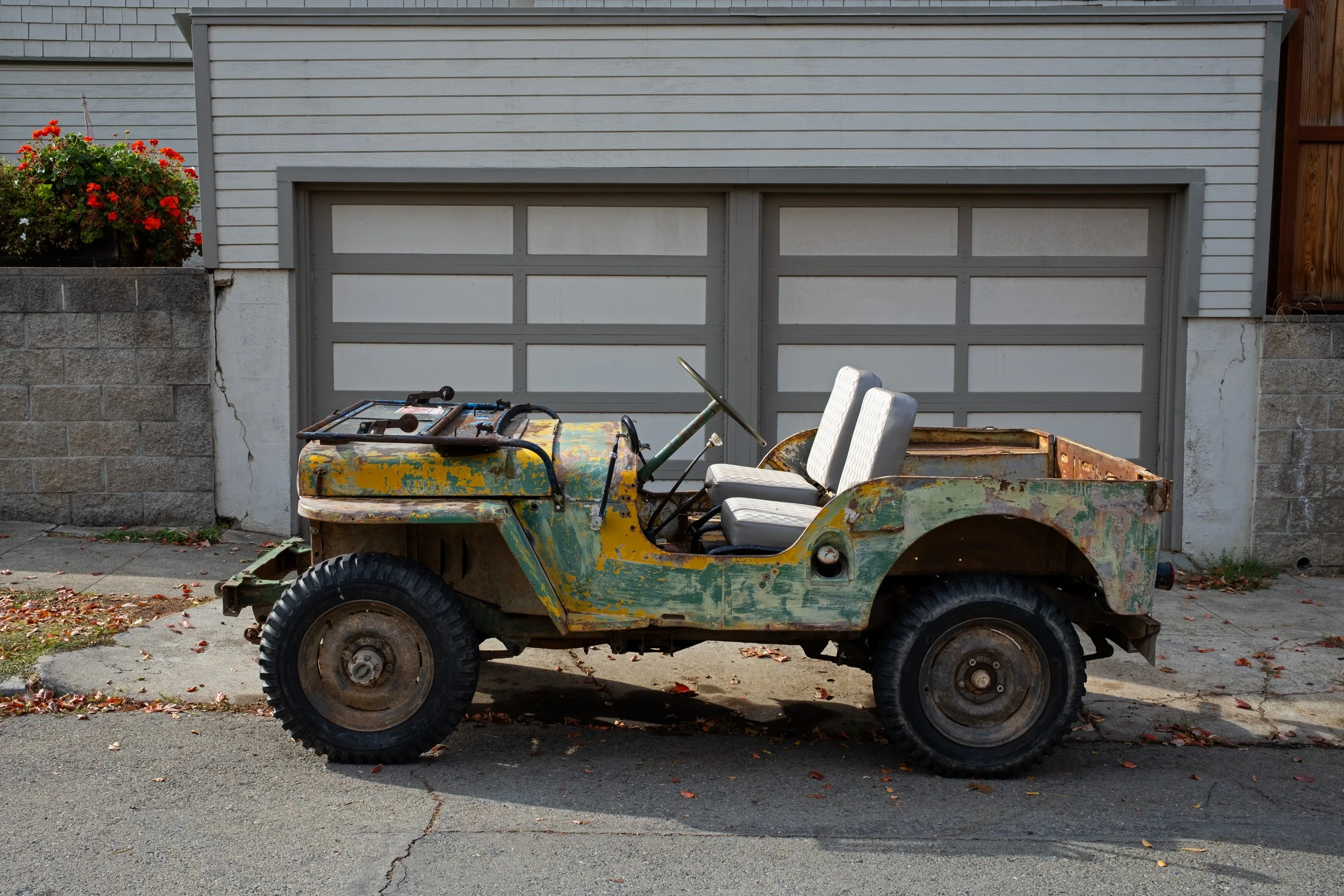 20241119jeep.jpg