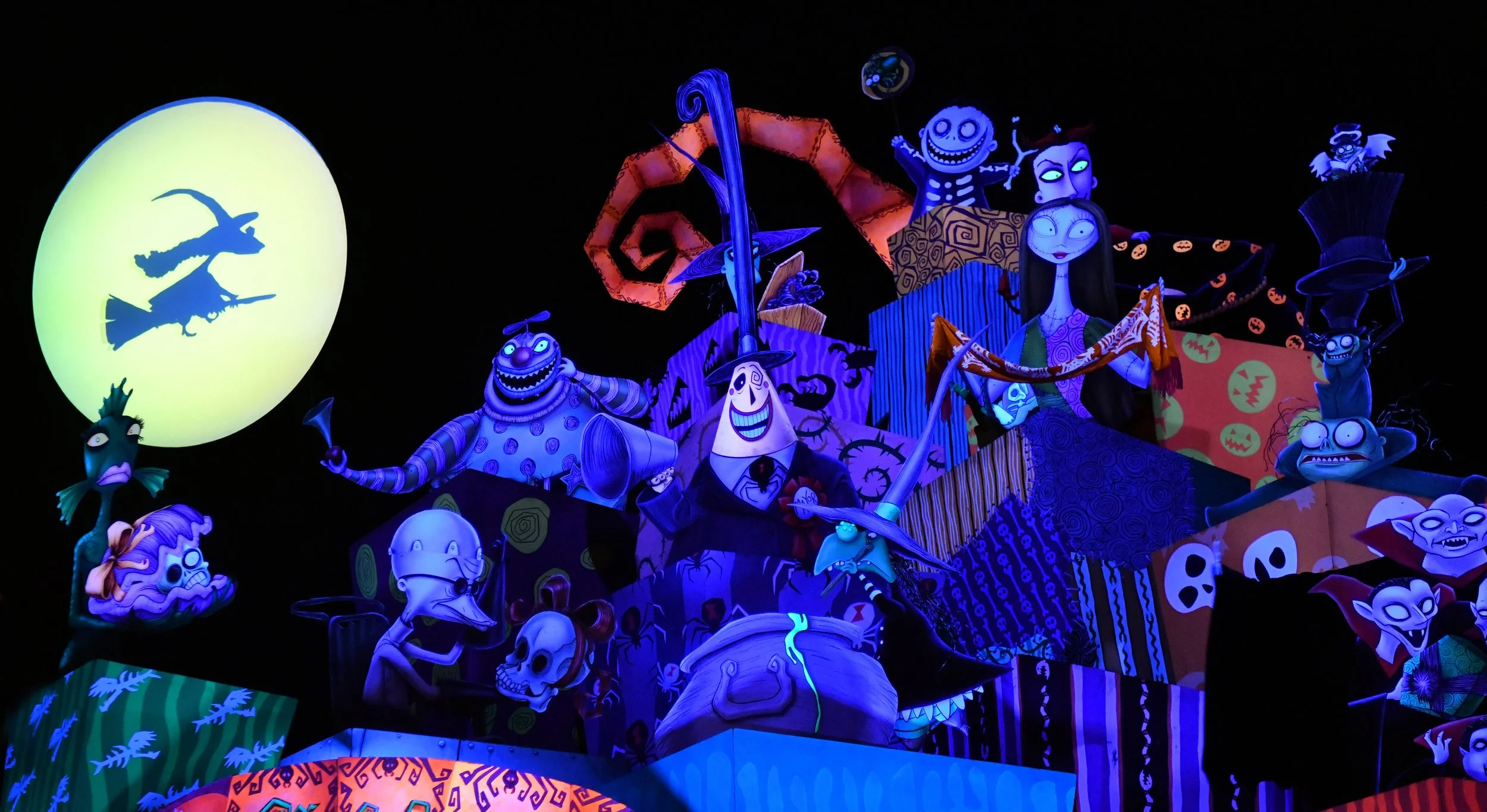 2022disneyland10.jpg