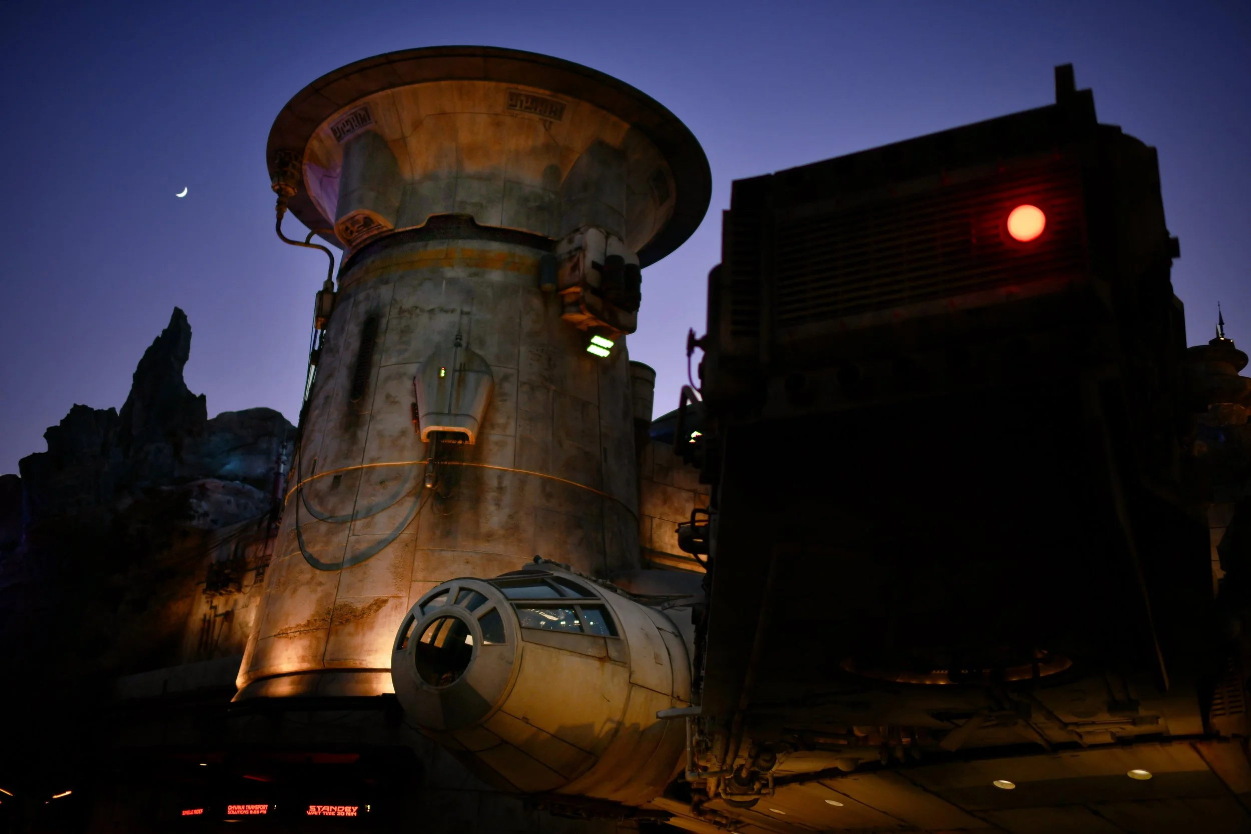 2021disneyland13.jpg