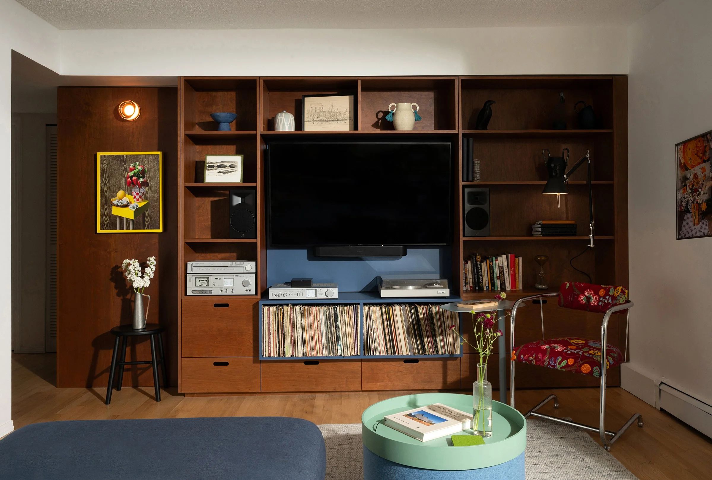 Sullivan Apartment