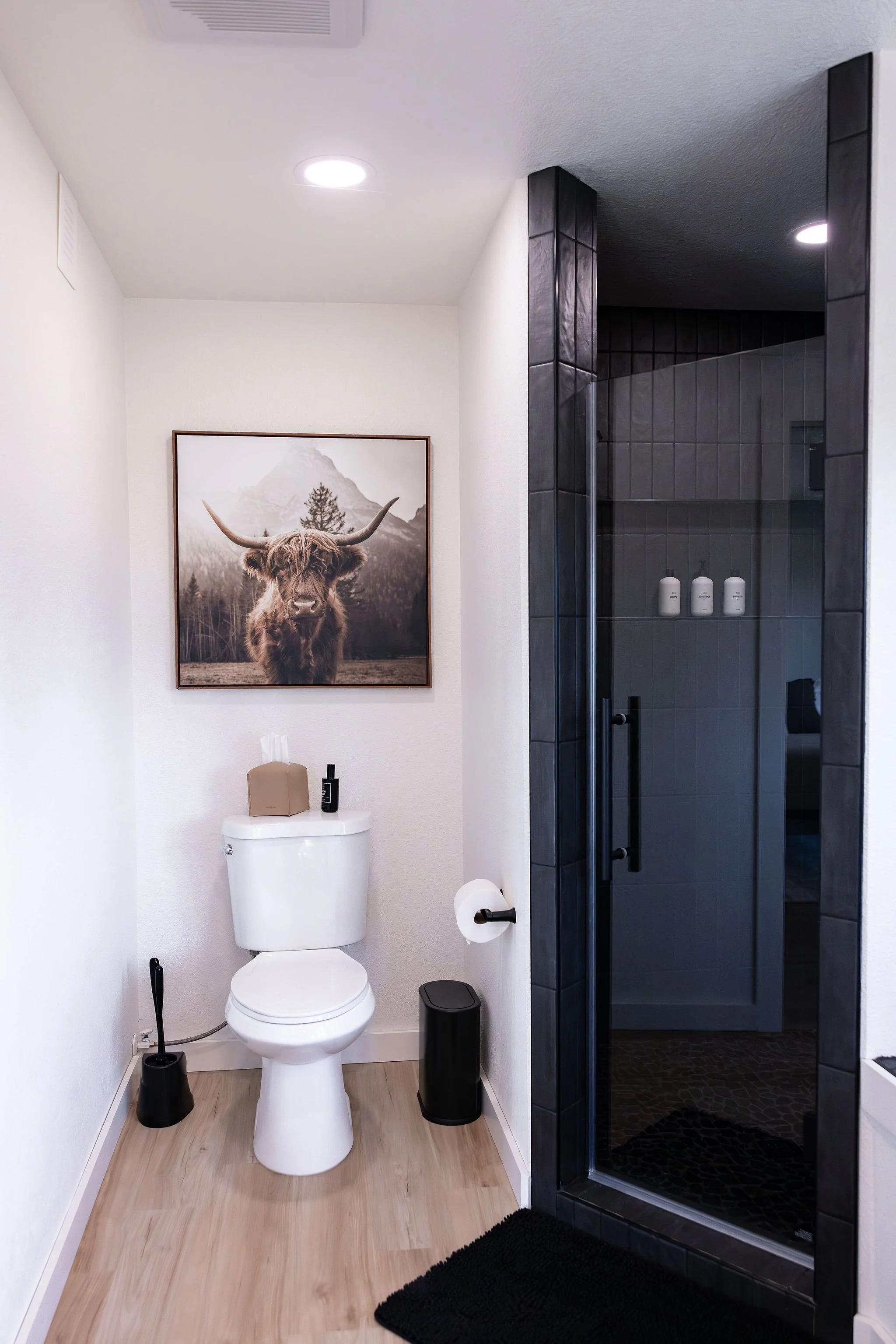 MercyPhotography-CanyonHideout Bathroom-121.JPG