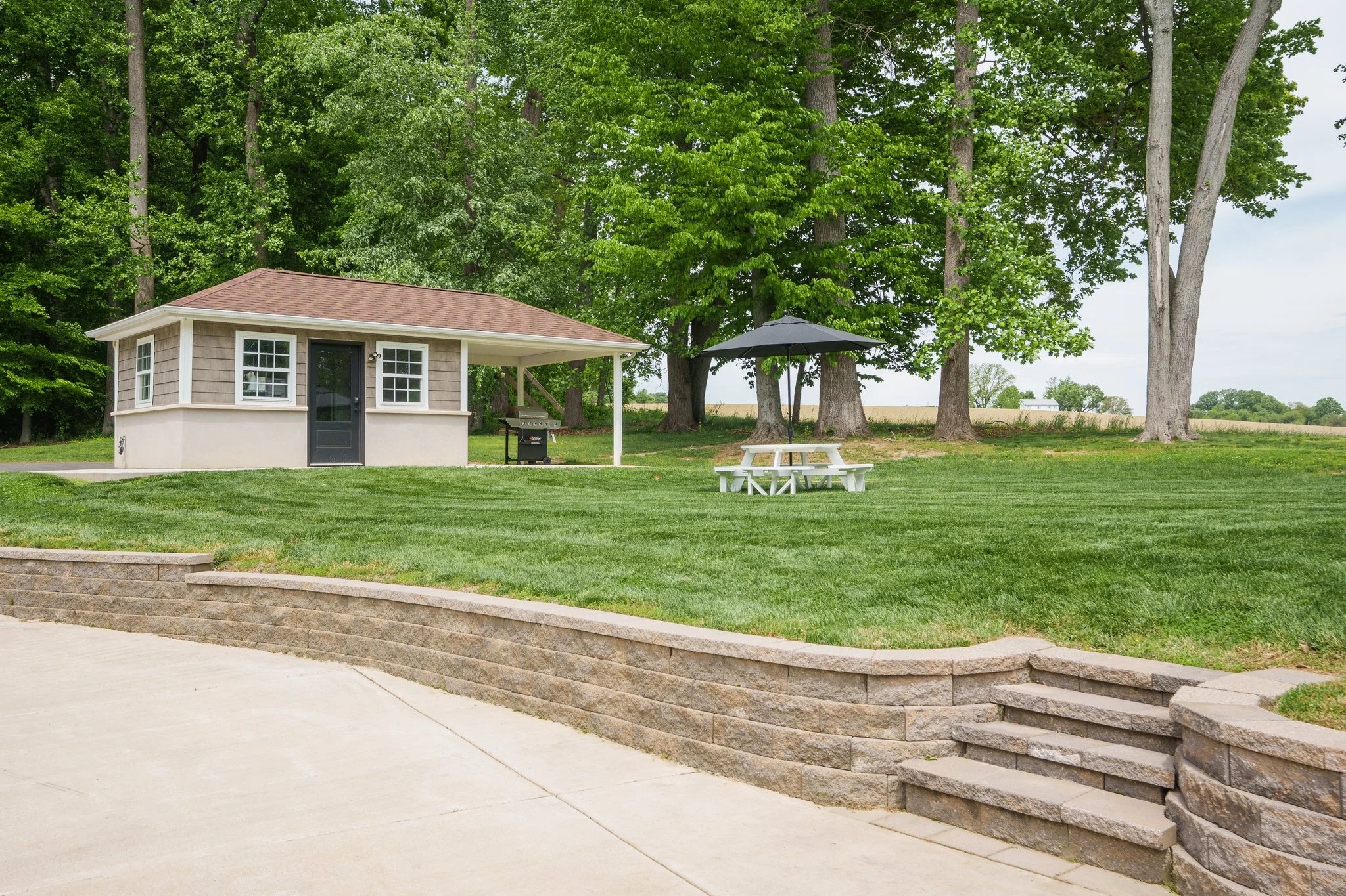 015_Woodland Retreat Grill and Picnic Area.jpg