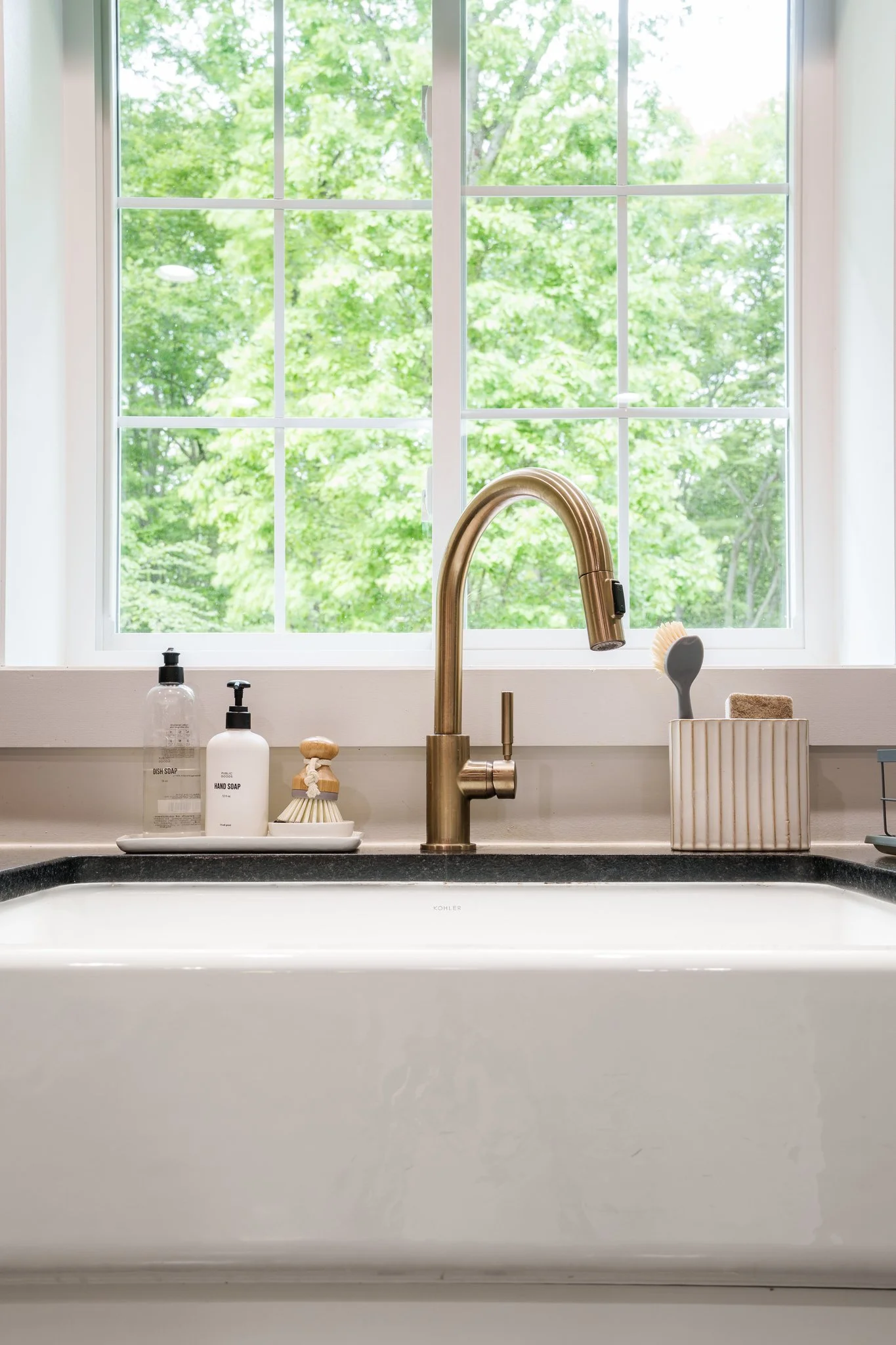 093_Woodland Retreat Kitchen Sink.jpg
