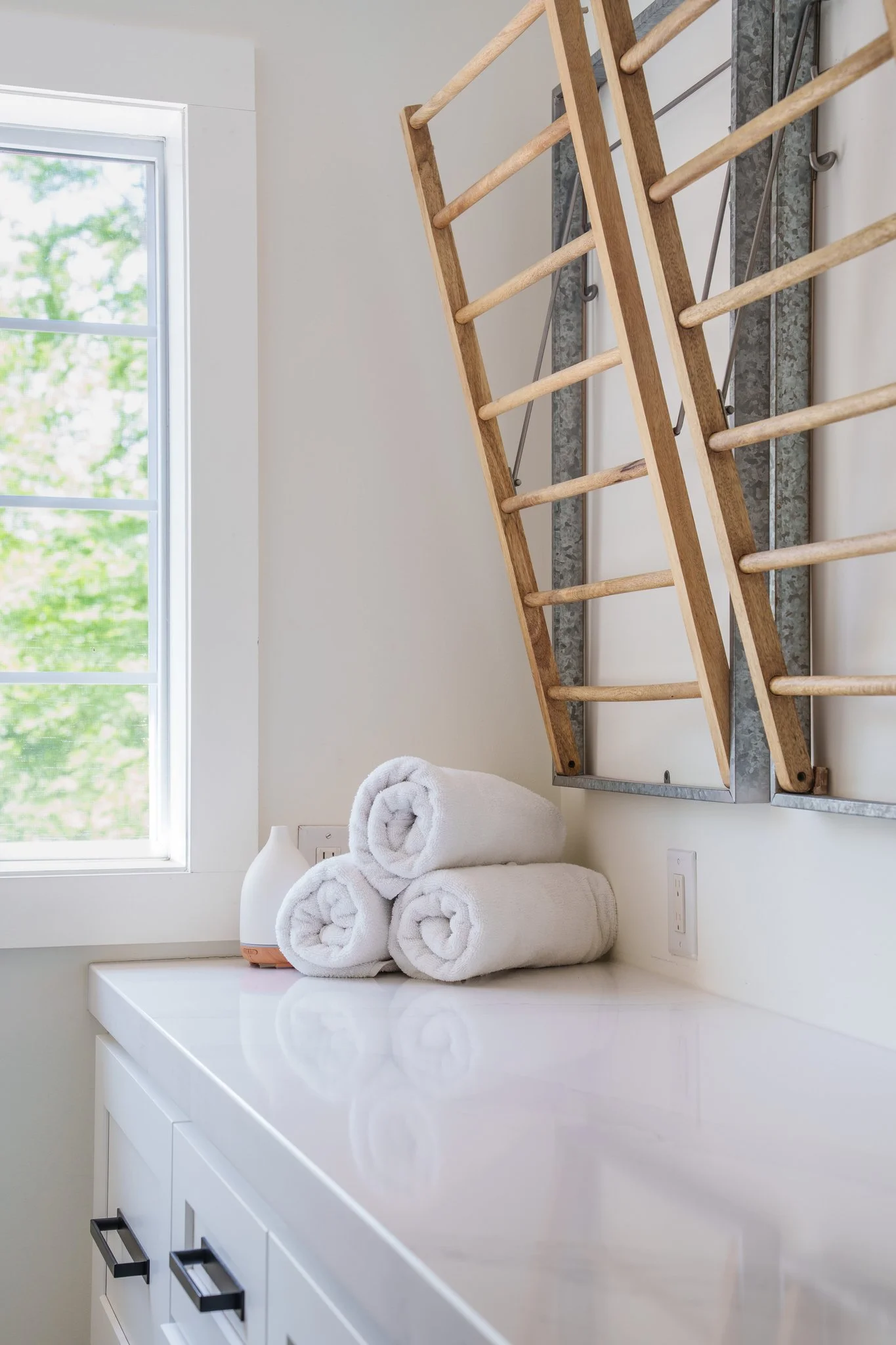 085_Woodland Retreat Laundry Towels.jpg