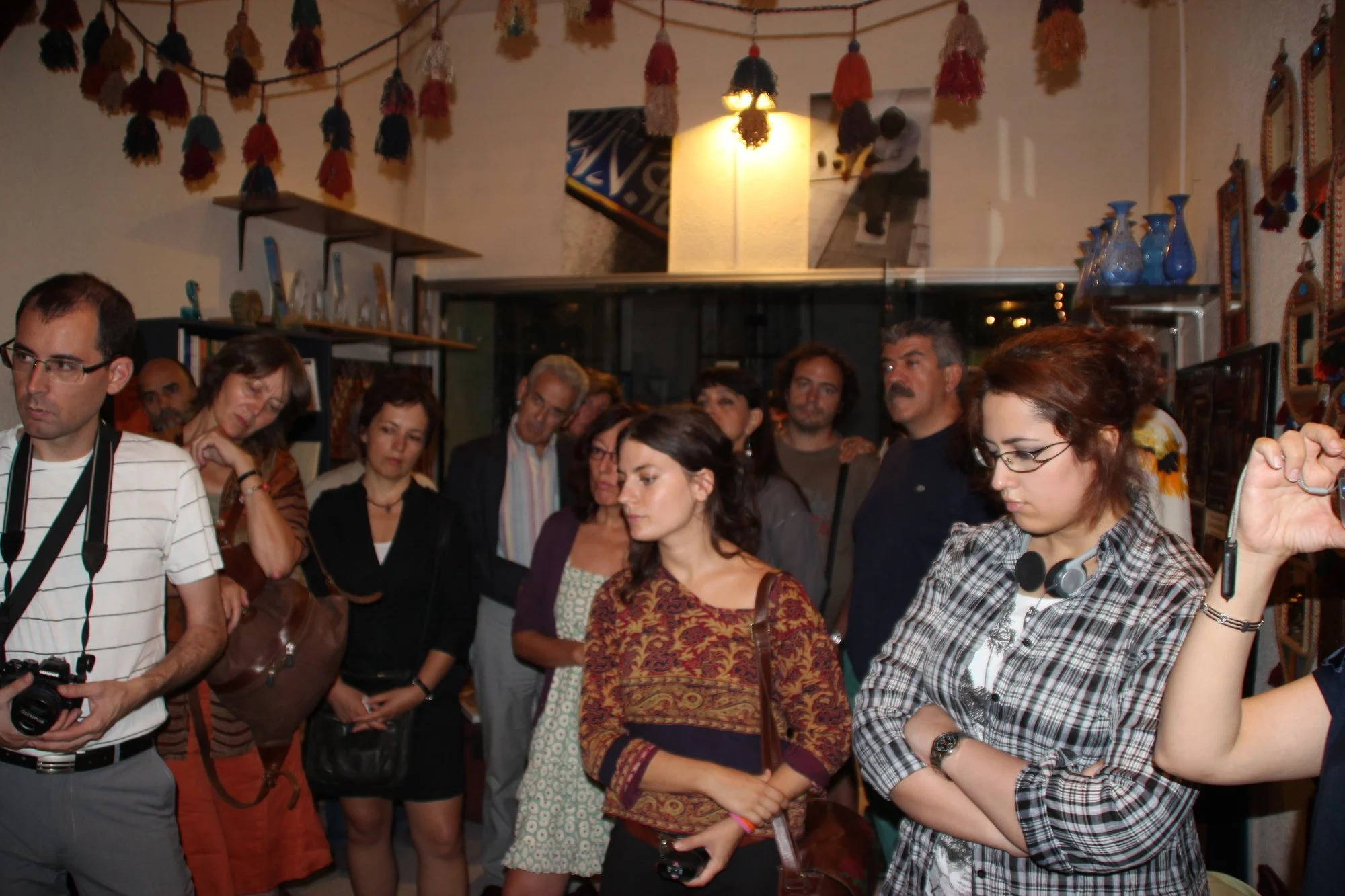 Creative travel moments with Zara Saberi. The first showroom in Madrid, 2013. Moda Persa