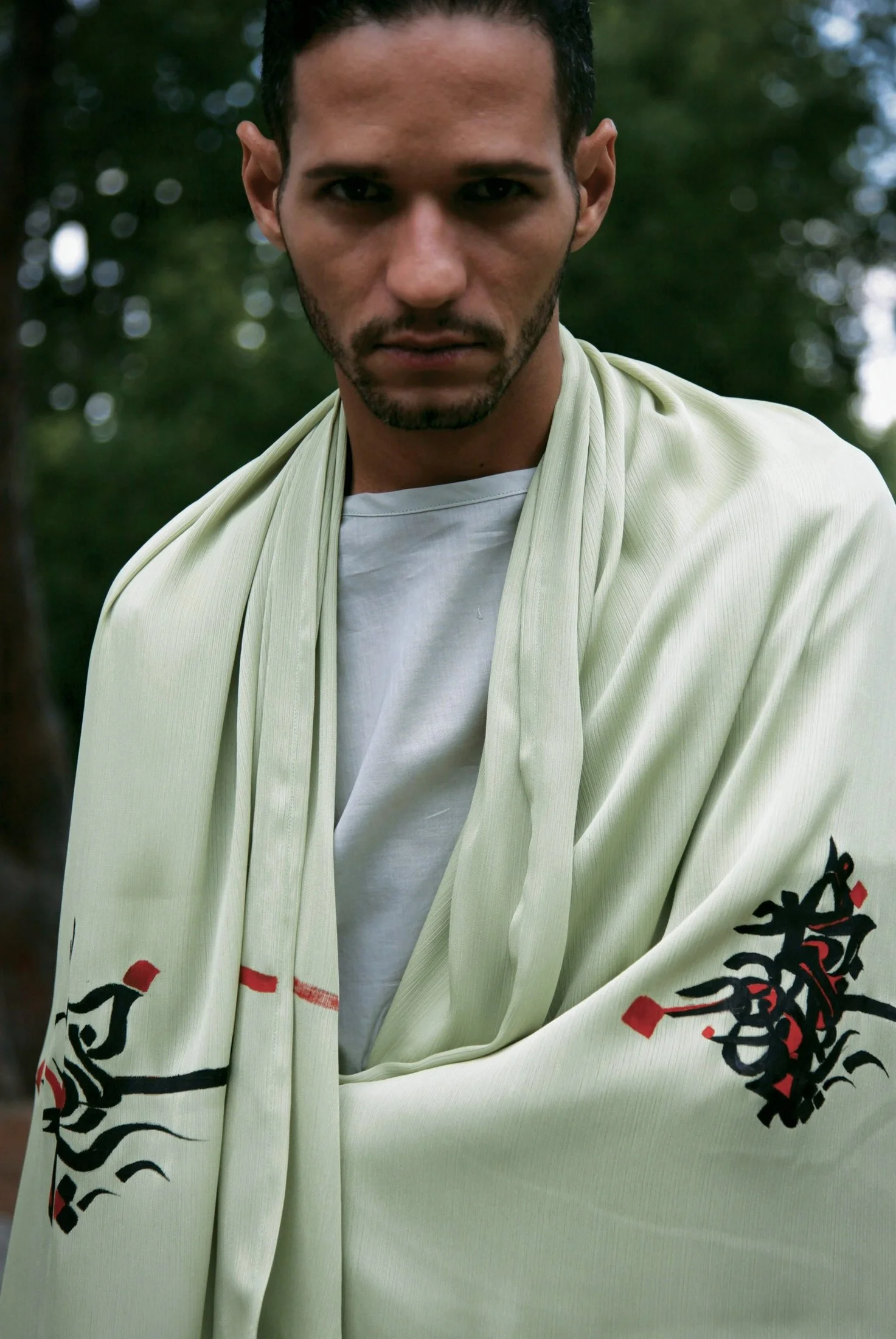 Zara Saberi — Surface design from the Moda Persa collection featuring hand-painted Persian-inspired motifs, created and photographed in Madrid, Spain.