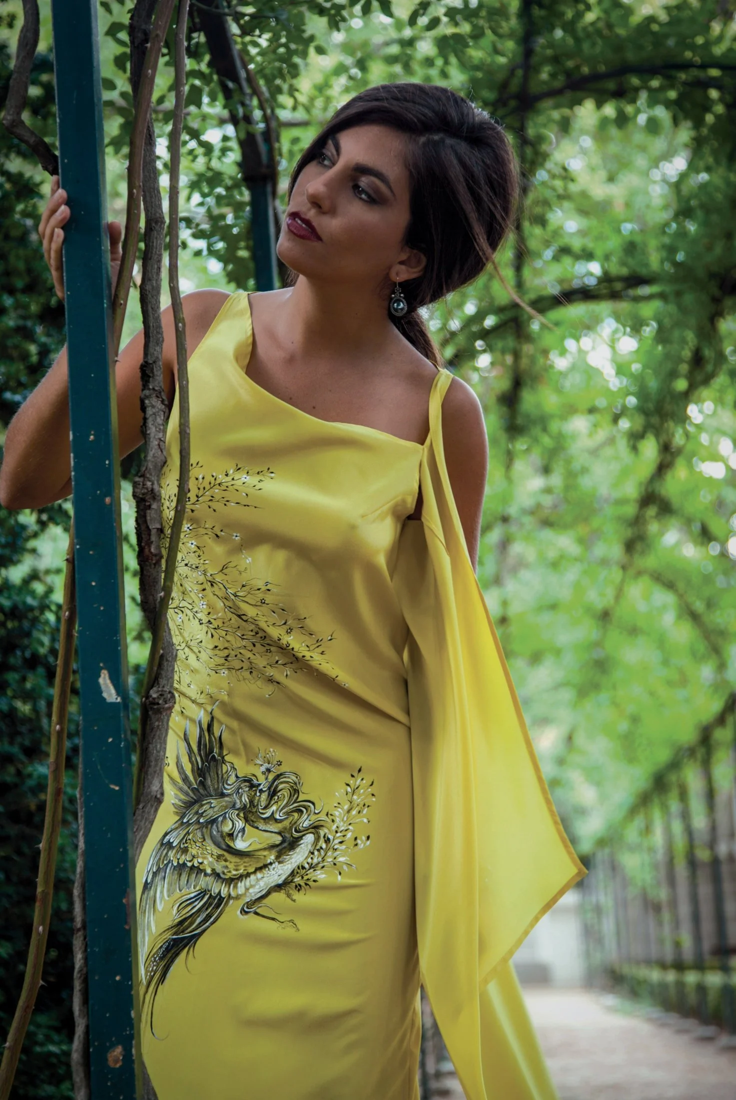 Zara Saberi — Viscose garment from the Moda Persa collection with hand-painted Persian-inspired artwork, created and photographed in Madrid, Spain.