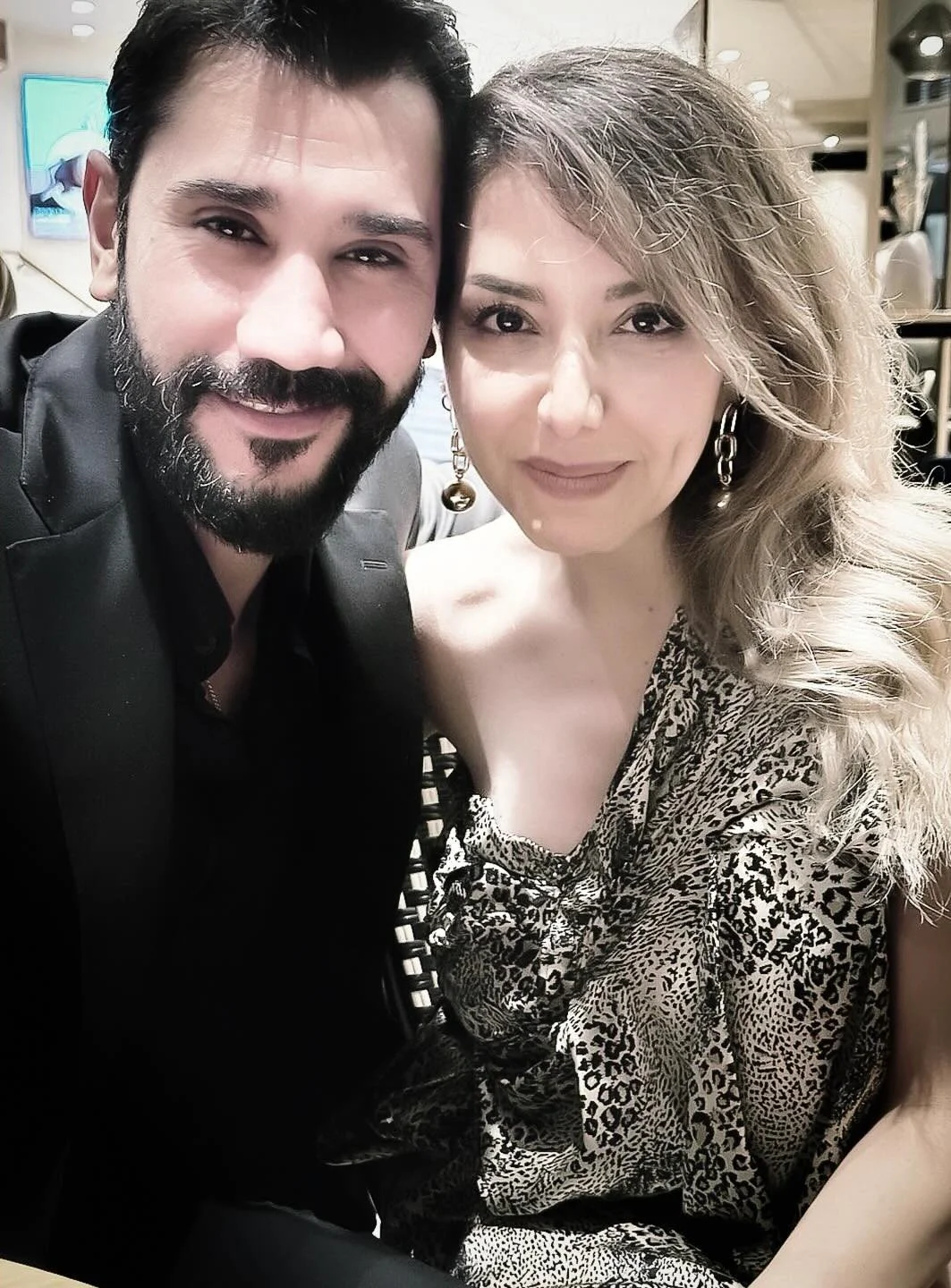 Zara Saberi with Uğur Güneş at the Nice International Film Festival in France during the premiere of Der Gast (The Guest).
