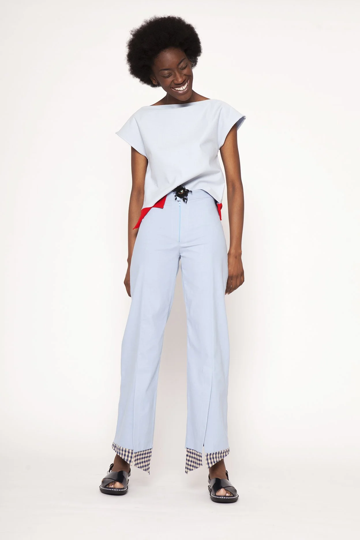 Zara Saberi — Minimal fashion design inspired by drawing, rhythm and space.